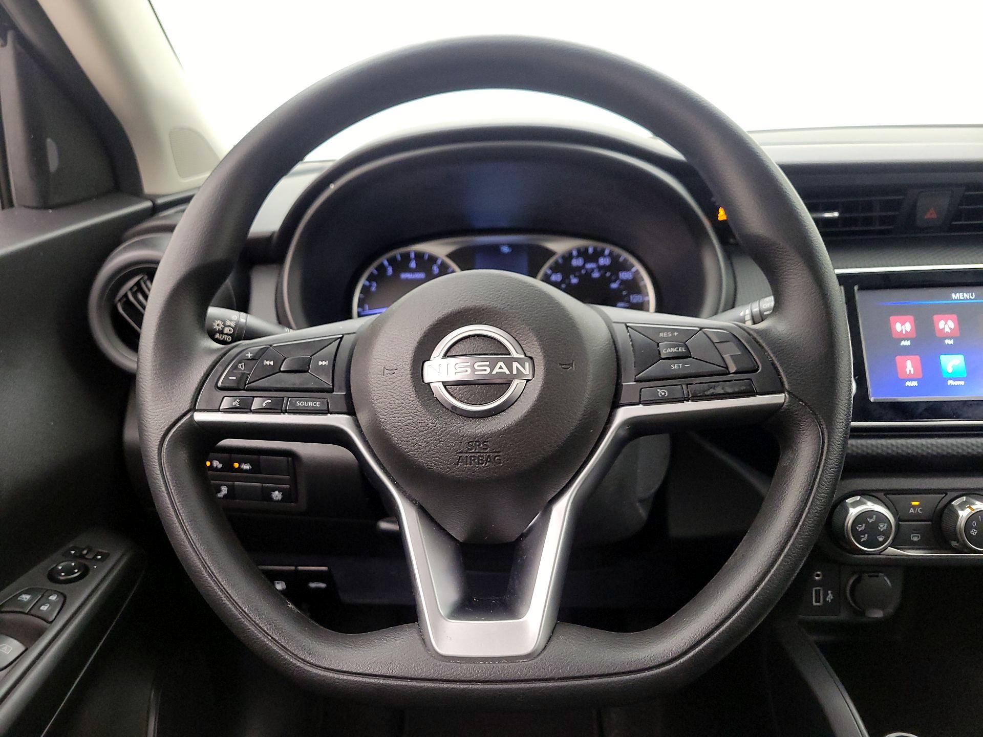 Thumbnail: 2022 Nissan Kicks - 10