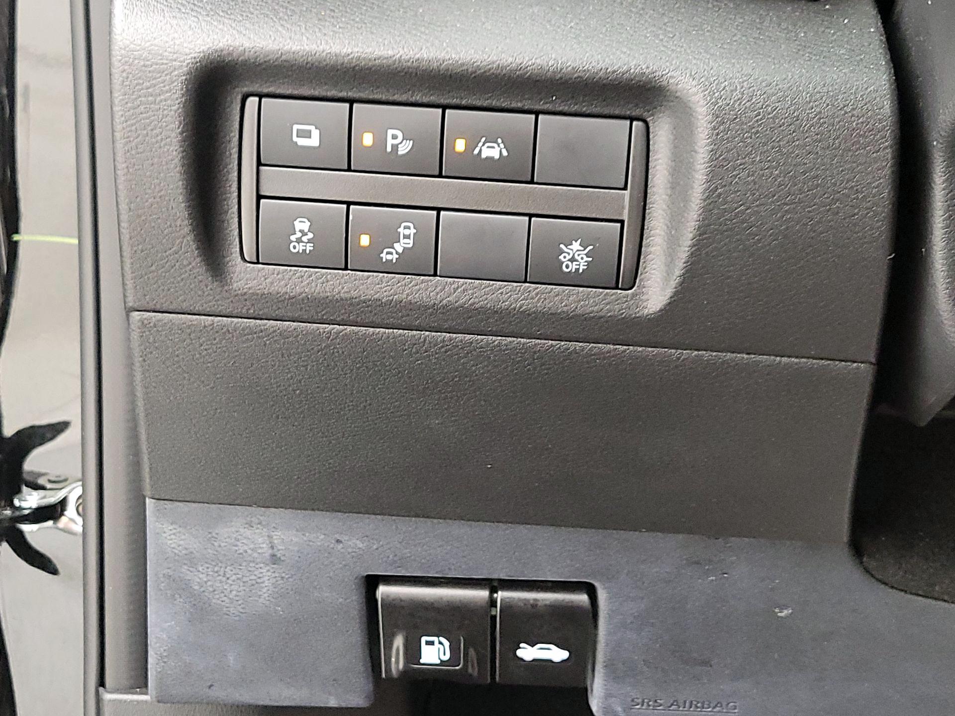 Thumbnail: 2022 Nissan Kicks - 13