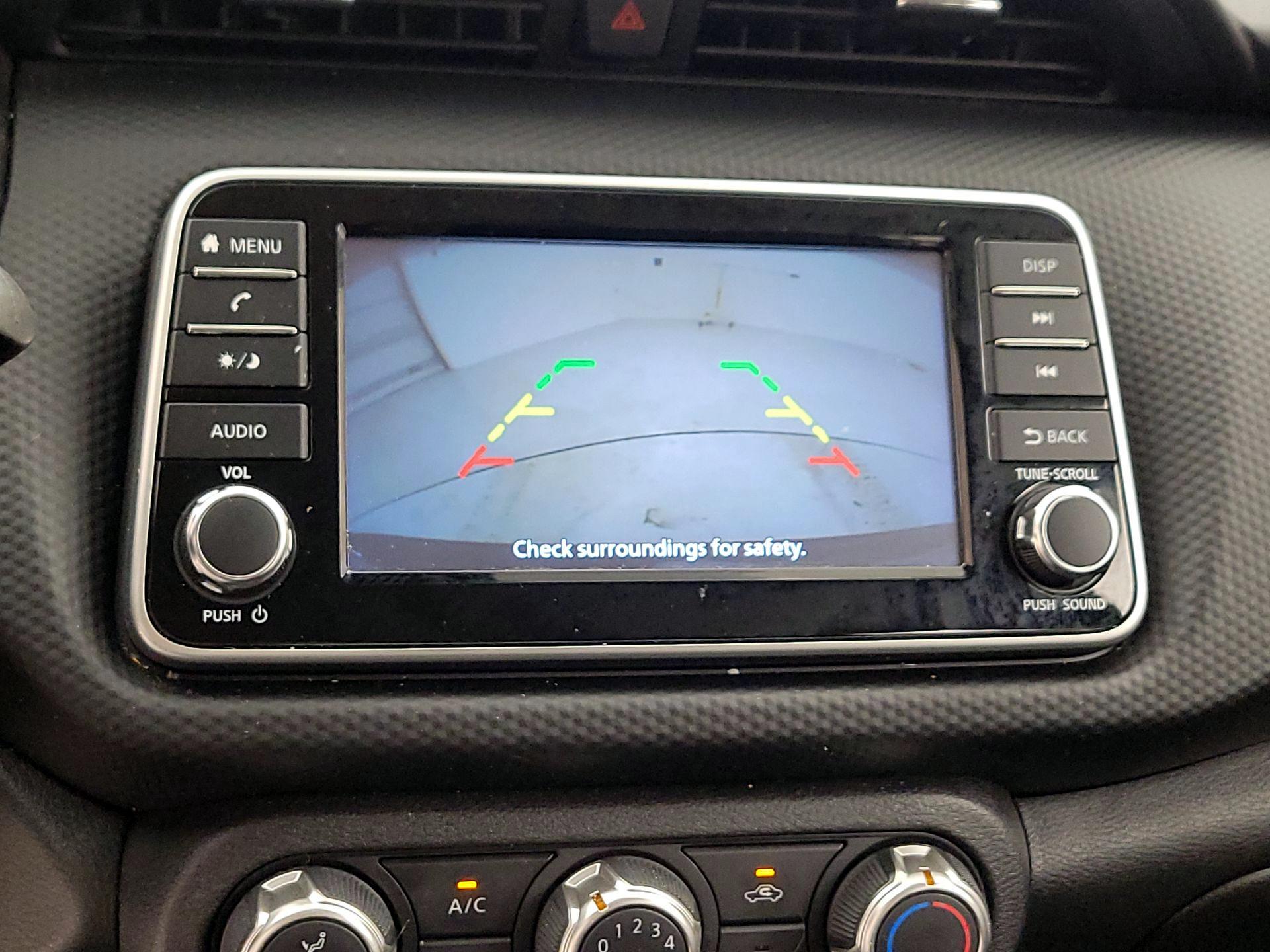 Thumbnail: 2022 Nissan Kicks - 14