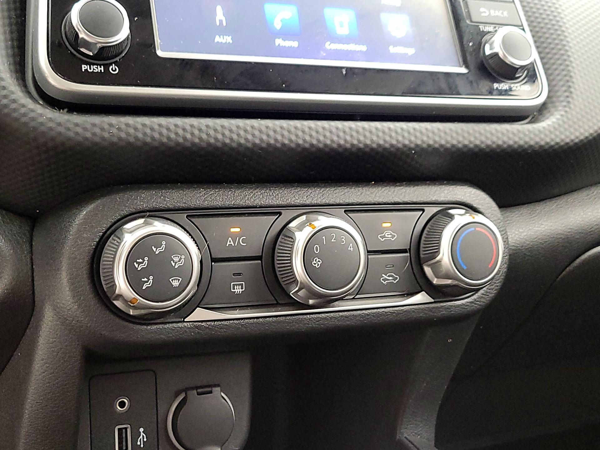 Thumbnail: 2022 Nissan Kicks - 16