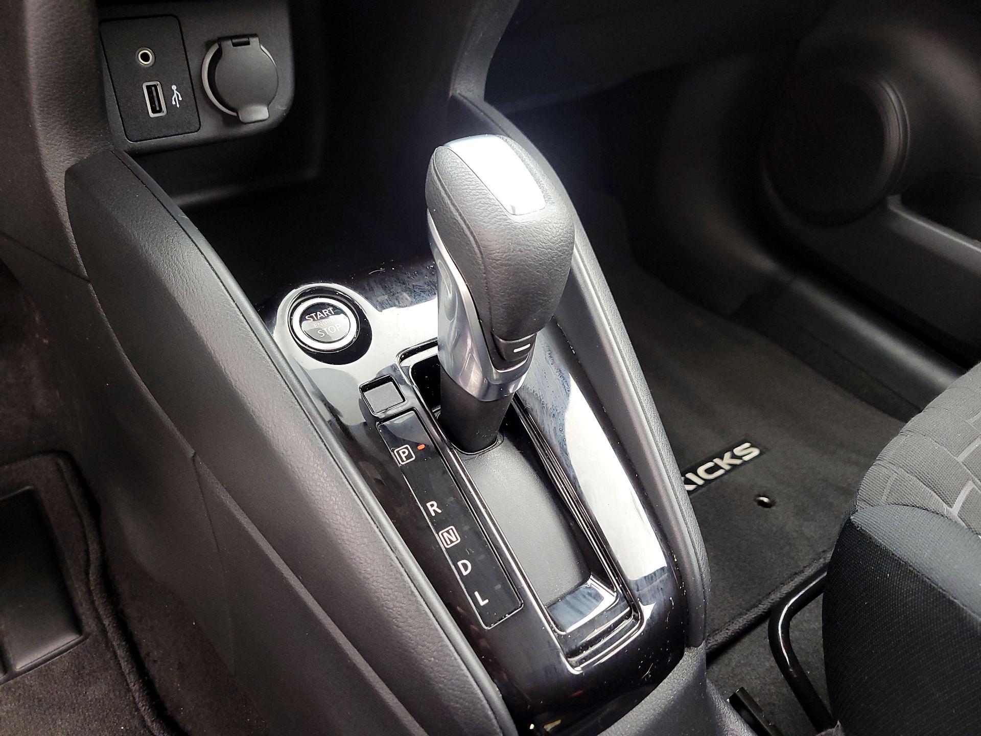 Thumbnail: 2022 Nissan Kicks - 17