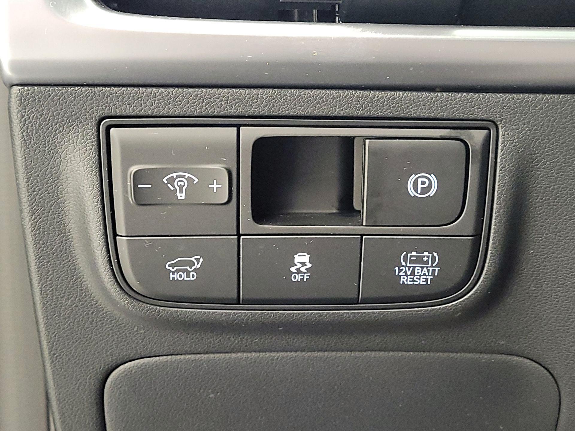 Thumbnail: 2025 Hyundai Tucson - 13