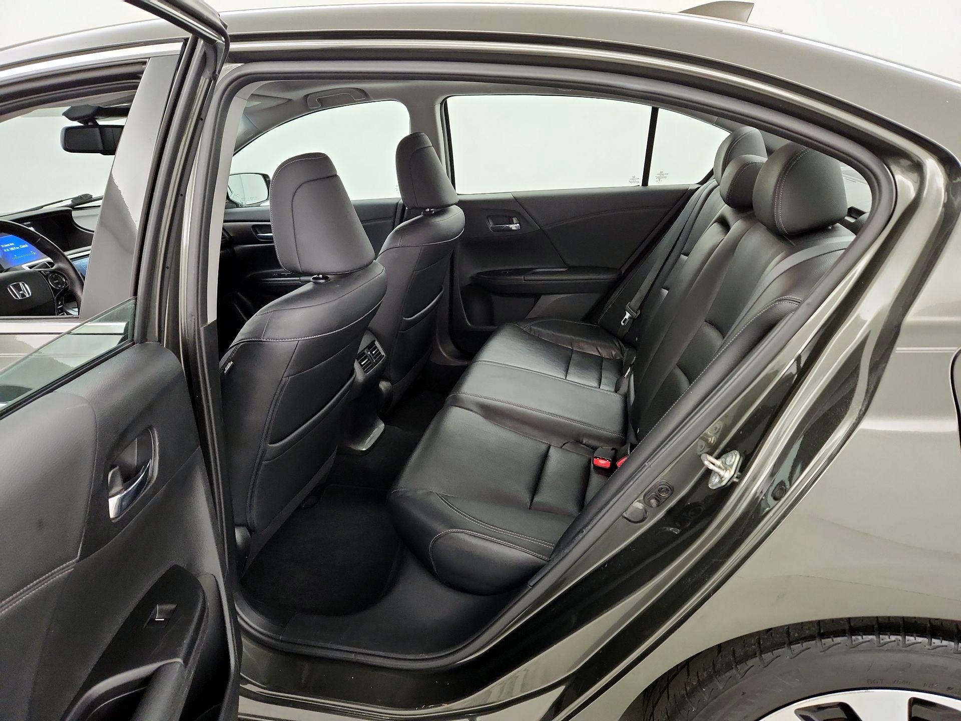 Thumbnail: 2015 Honda Accord - 20