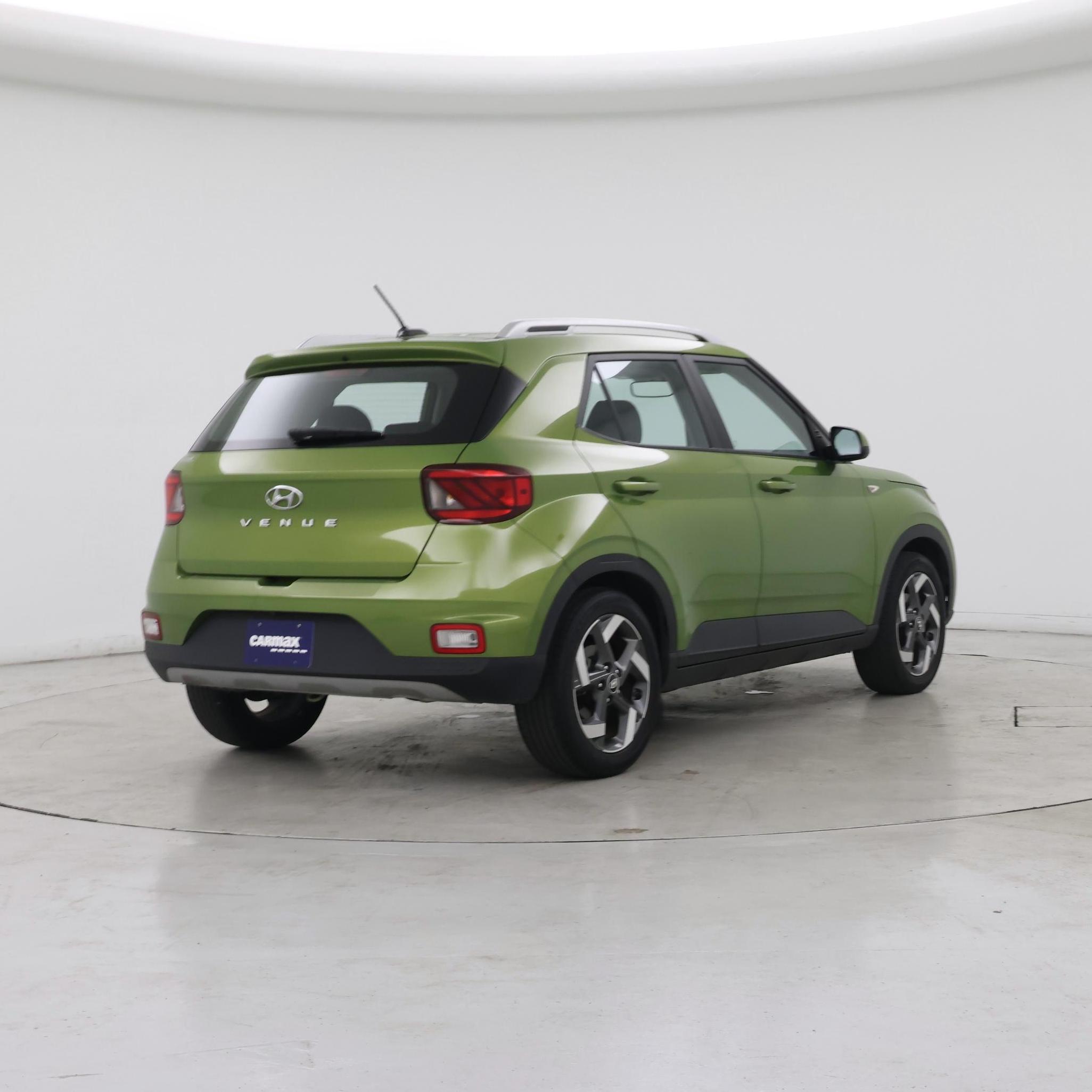 Thumbnail: 2023 Hyundai Venue - 8