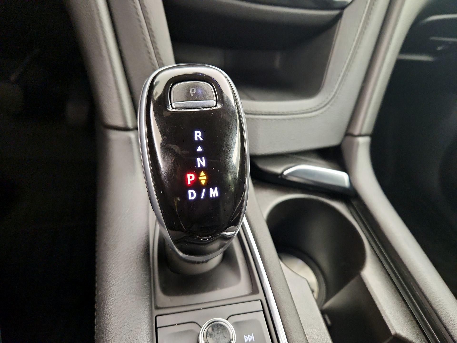 Thumbnail: 2020 Cadillac XT5 - 17