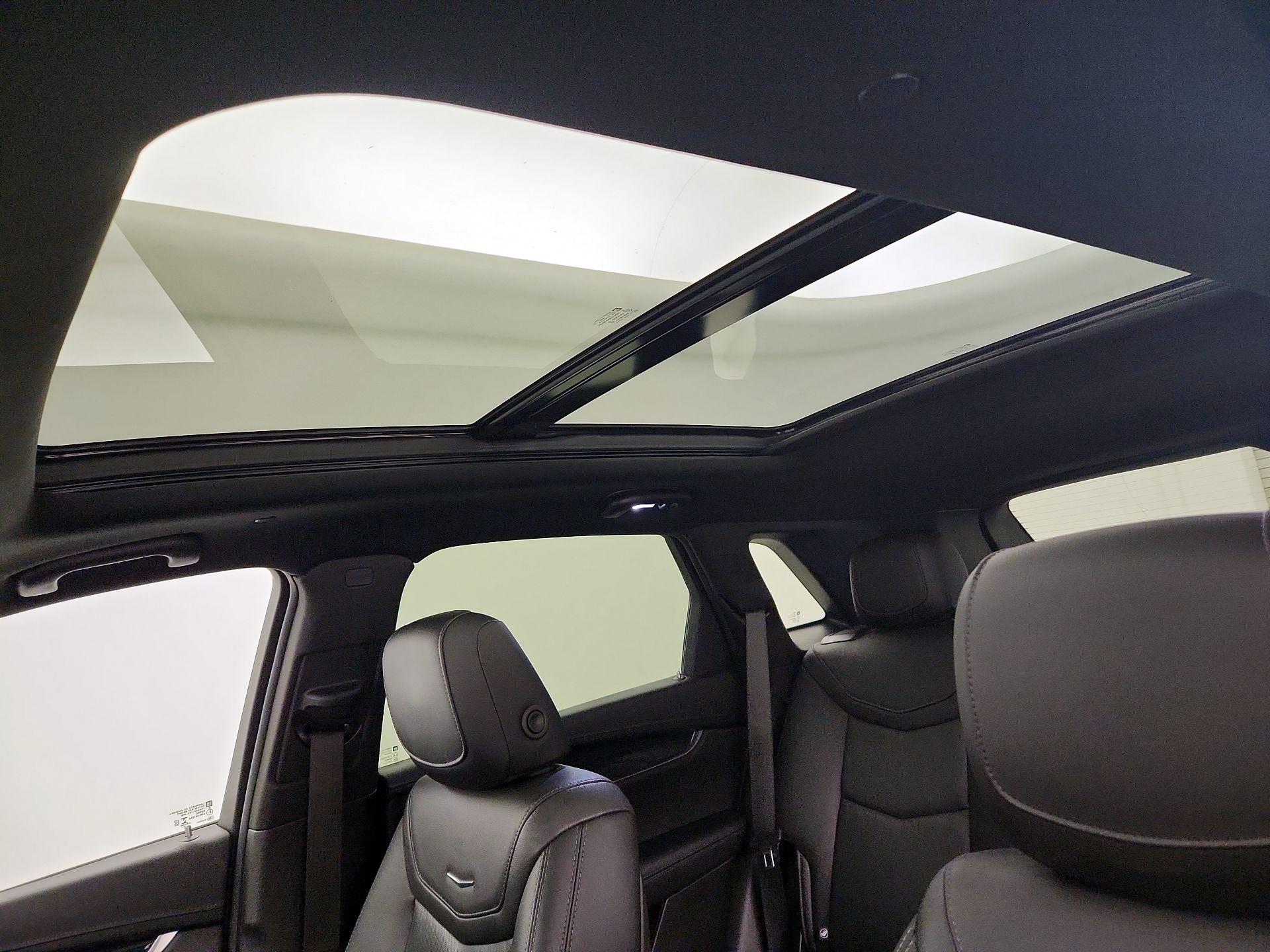 Thumbnail: 2020 Cadillac XT5 - 19