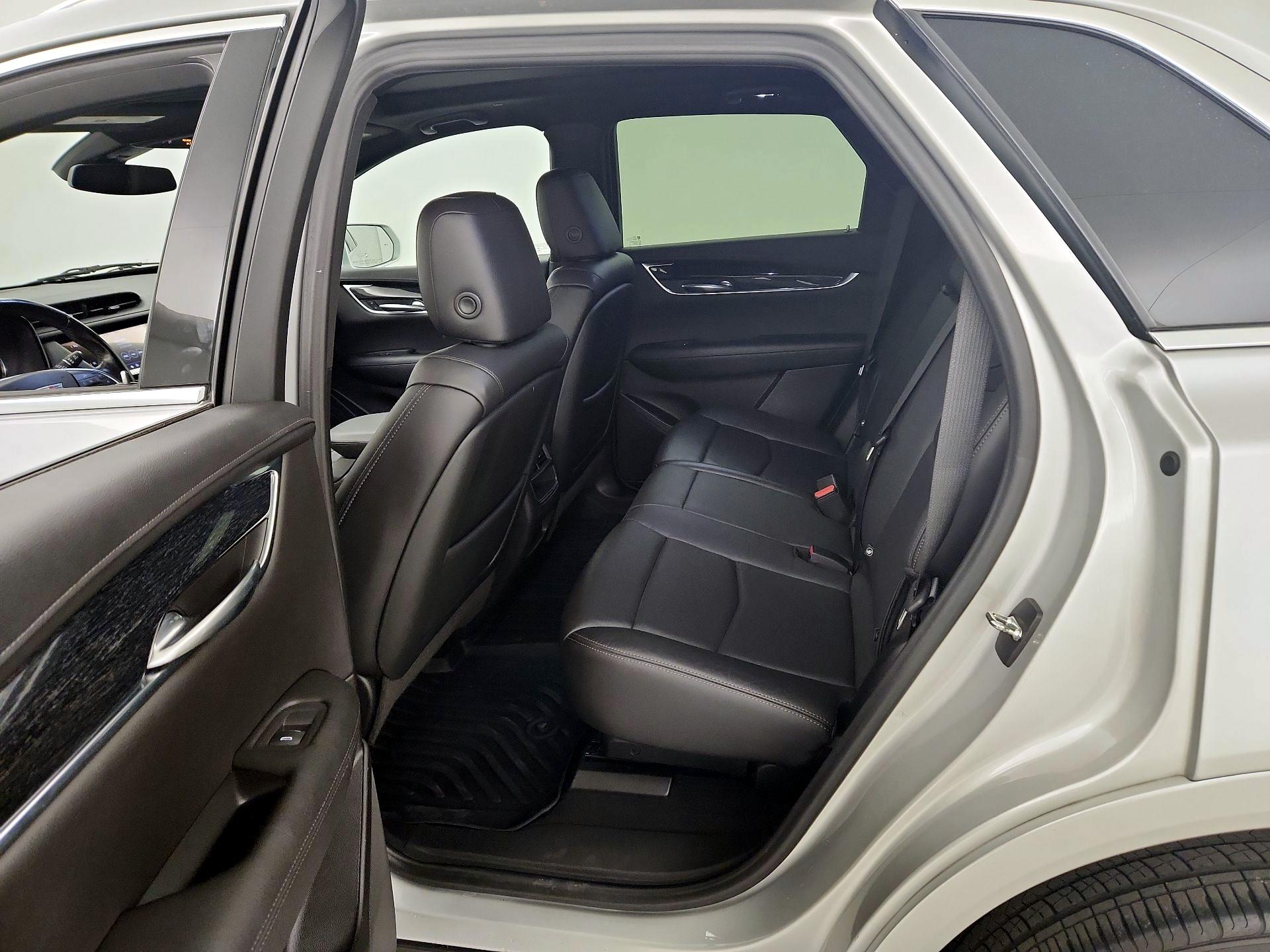 Thumbnail: 2020 Cadillac XT5 - 20