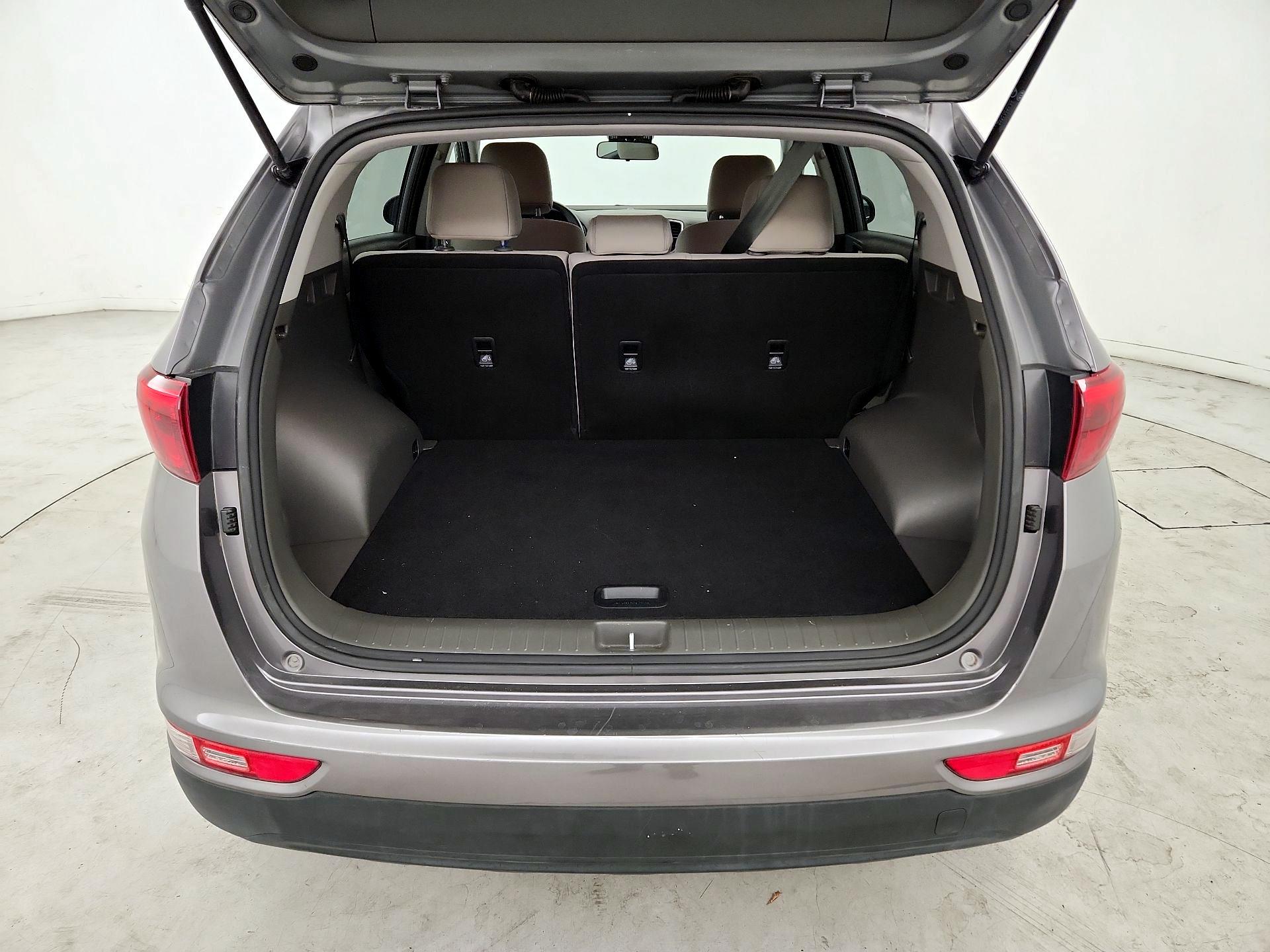 Thumbnail: 2019 Kia Sportage - 20