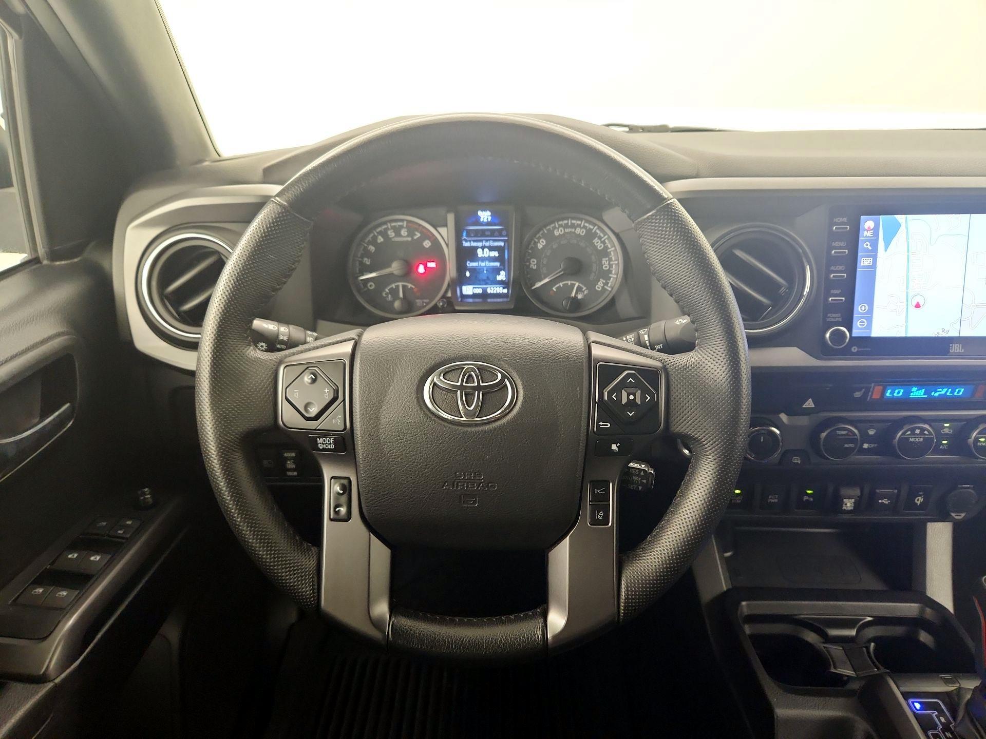 Thumbnail: 2021 Toyota Tacoma - 10