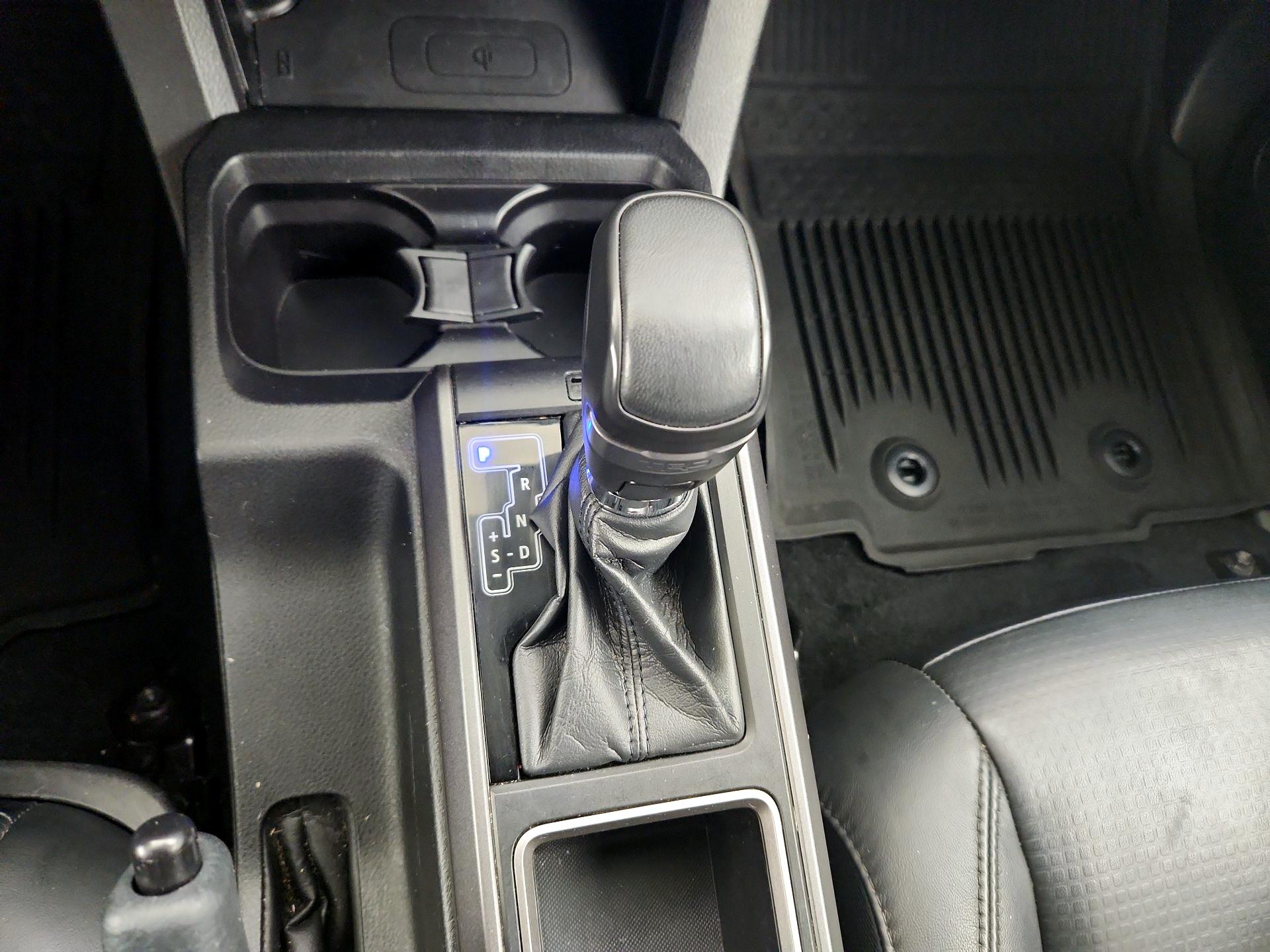 Thumbnail: 2021 Toyota Tacoma - 18