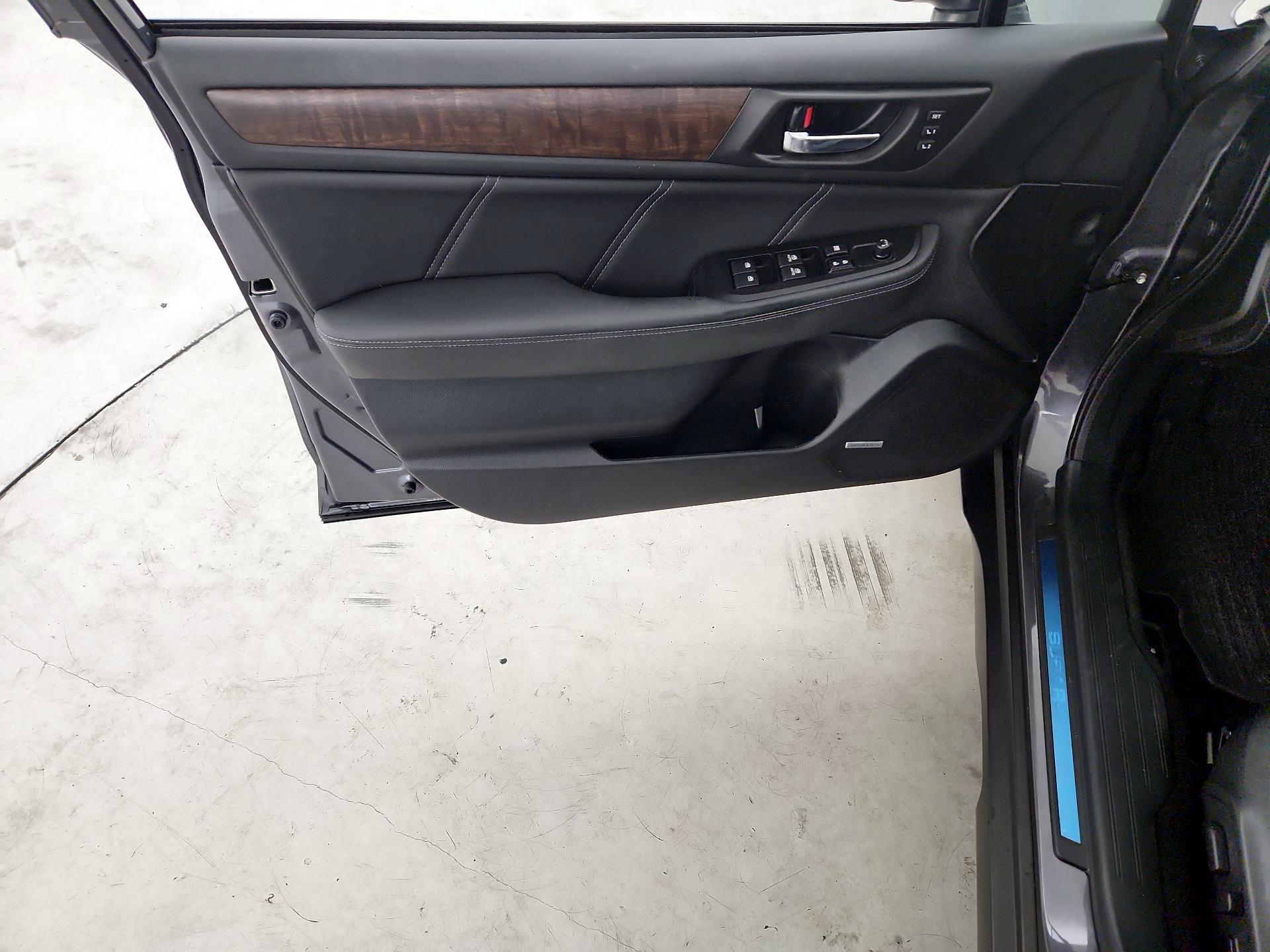 Thumbnail: 2018 Subaru Outback - 12