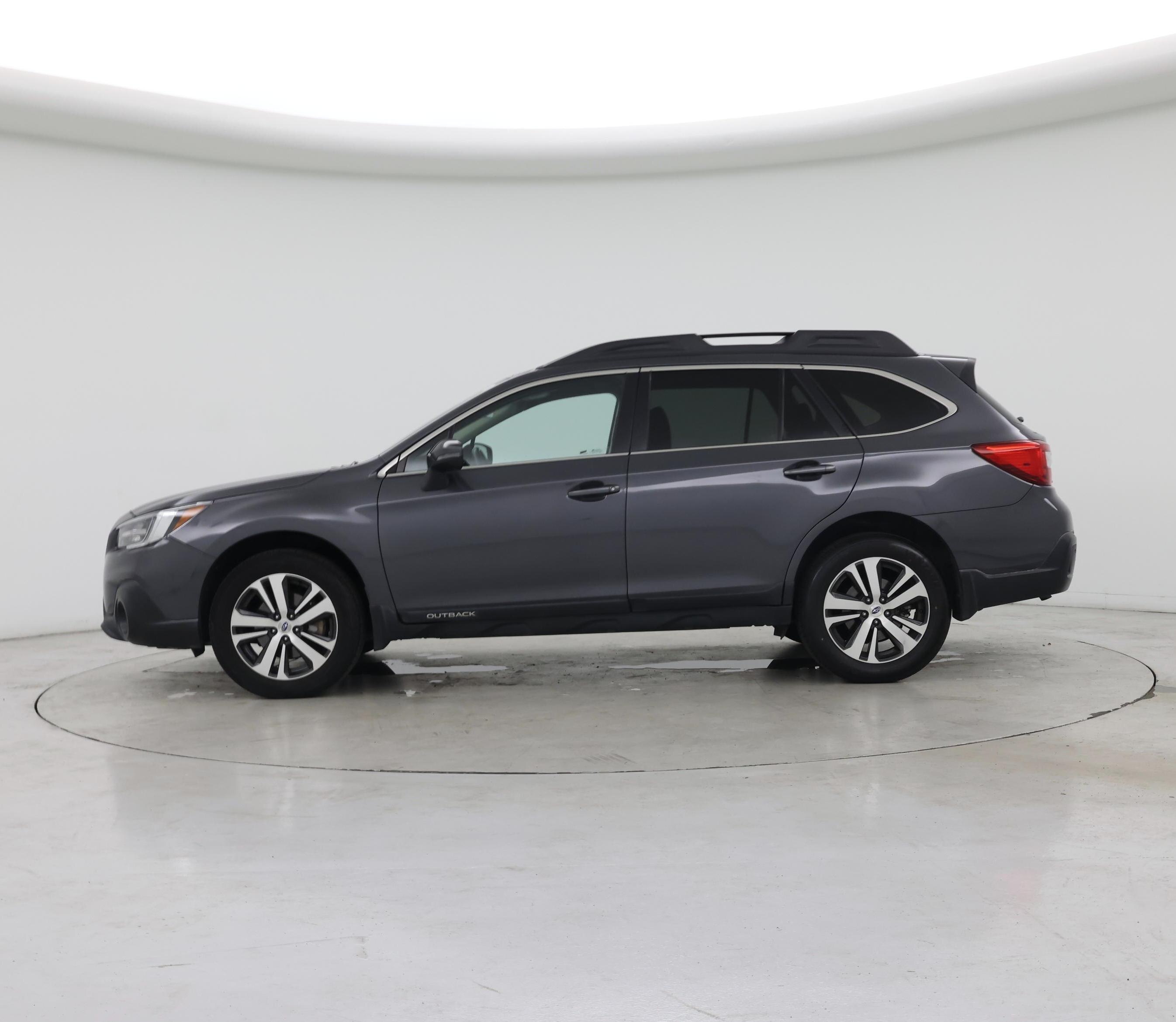 Thumbnail: 2018 Subaru Outback - 3