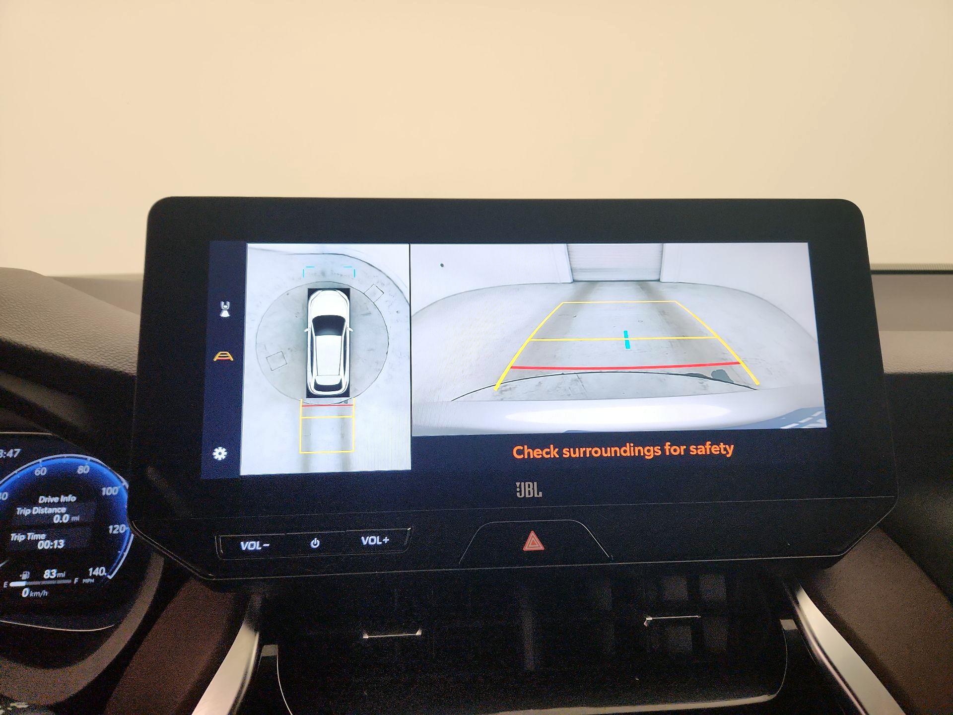 Thumbnail: 2023 Toyota Venza - 14