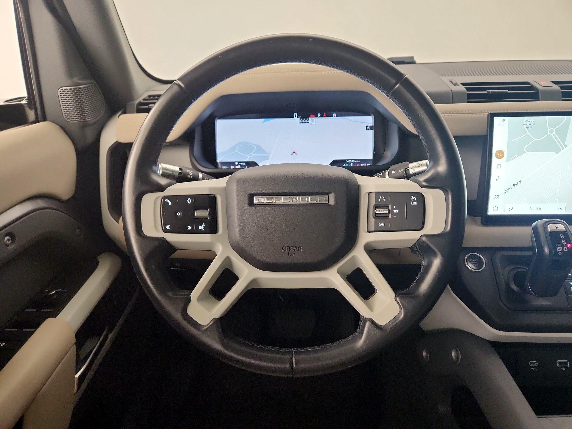 Thumbnail: 2022 Land Rover Defender - 10