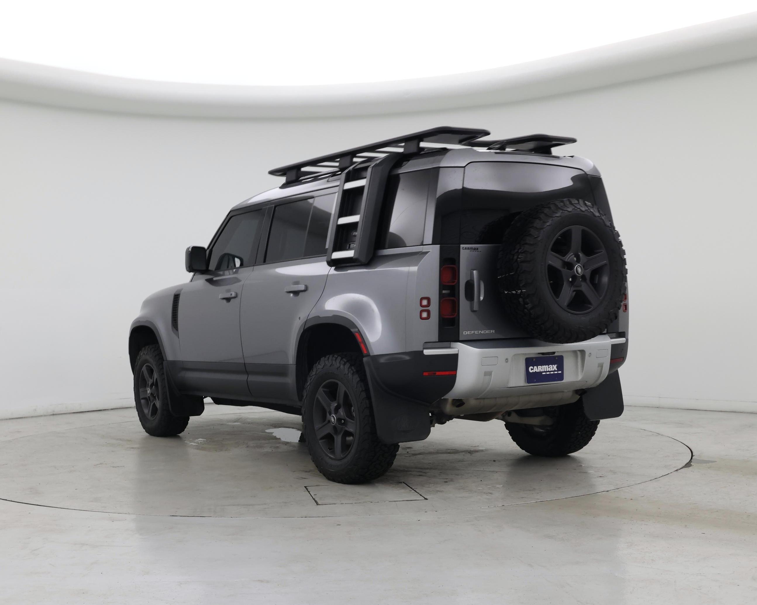 Thumbnail: 2022 Land Rover Defender - 2