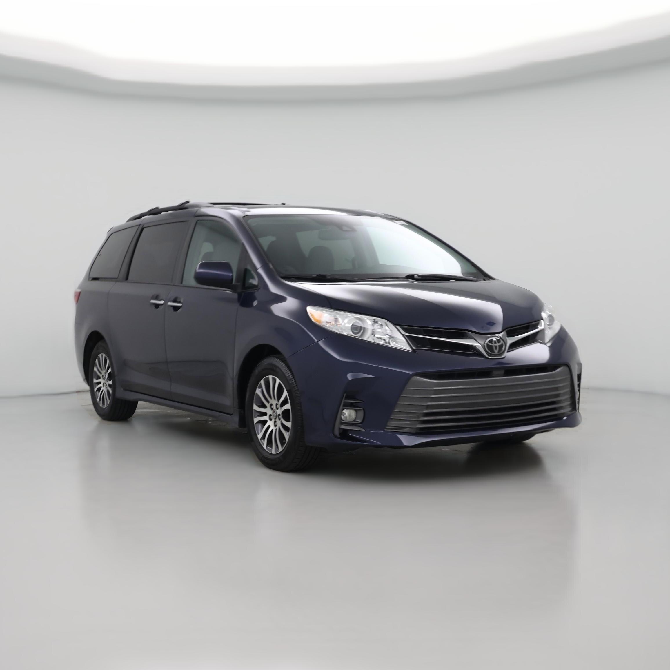 Thumbnail: 2019 Toyota Sienna - 1