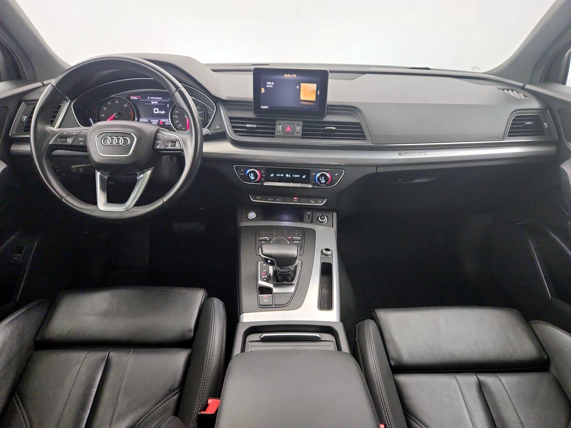 Thumbnail: 2020 Audi Q5 - 9