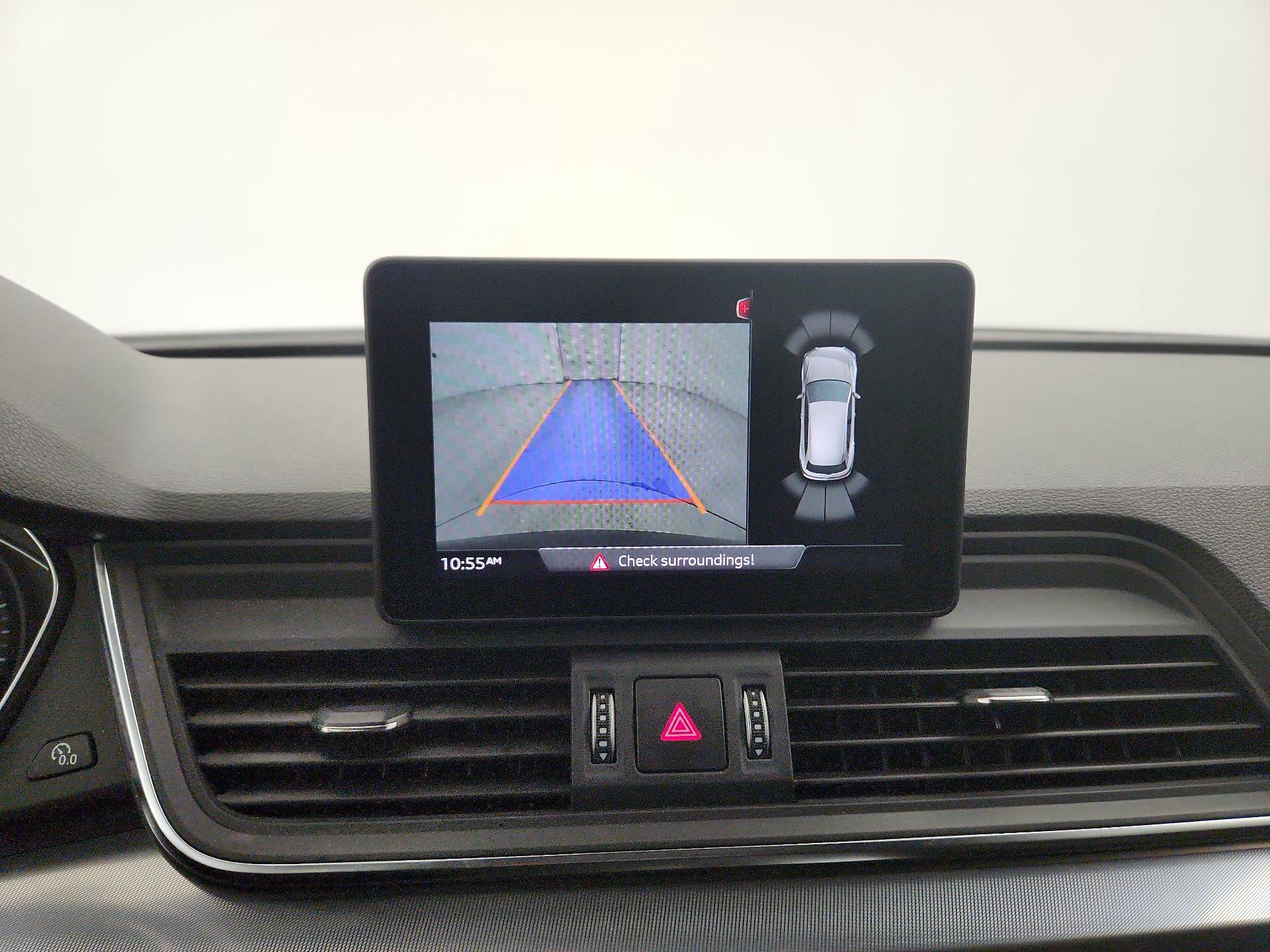 Thumbnail: 2020 Audi Q5 - 14