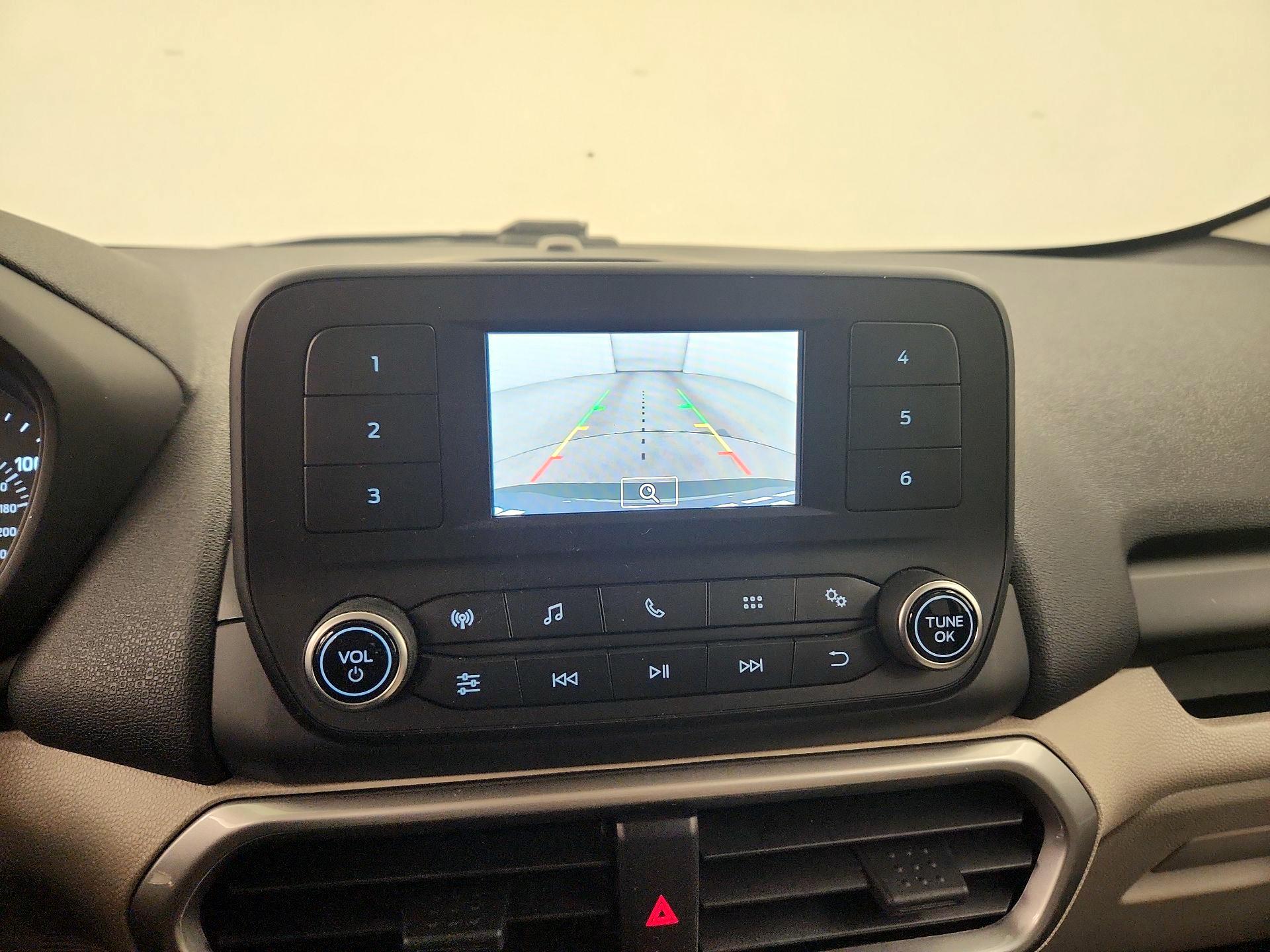 Thumbnail: 2021 Ford EcoSport - 14