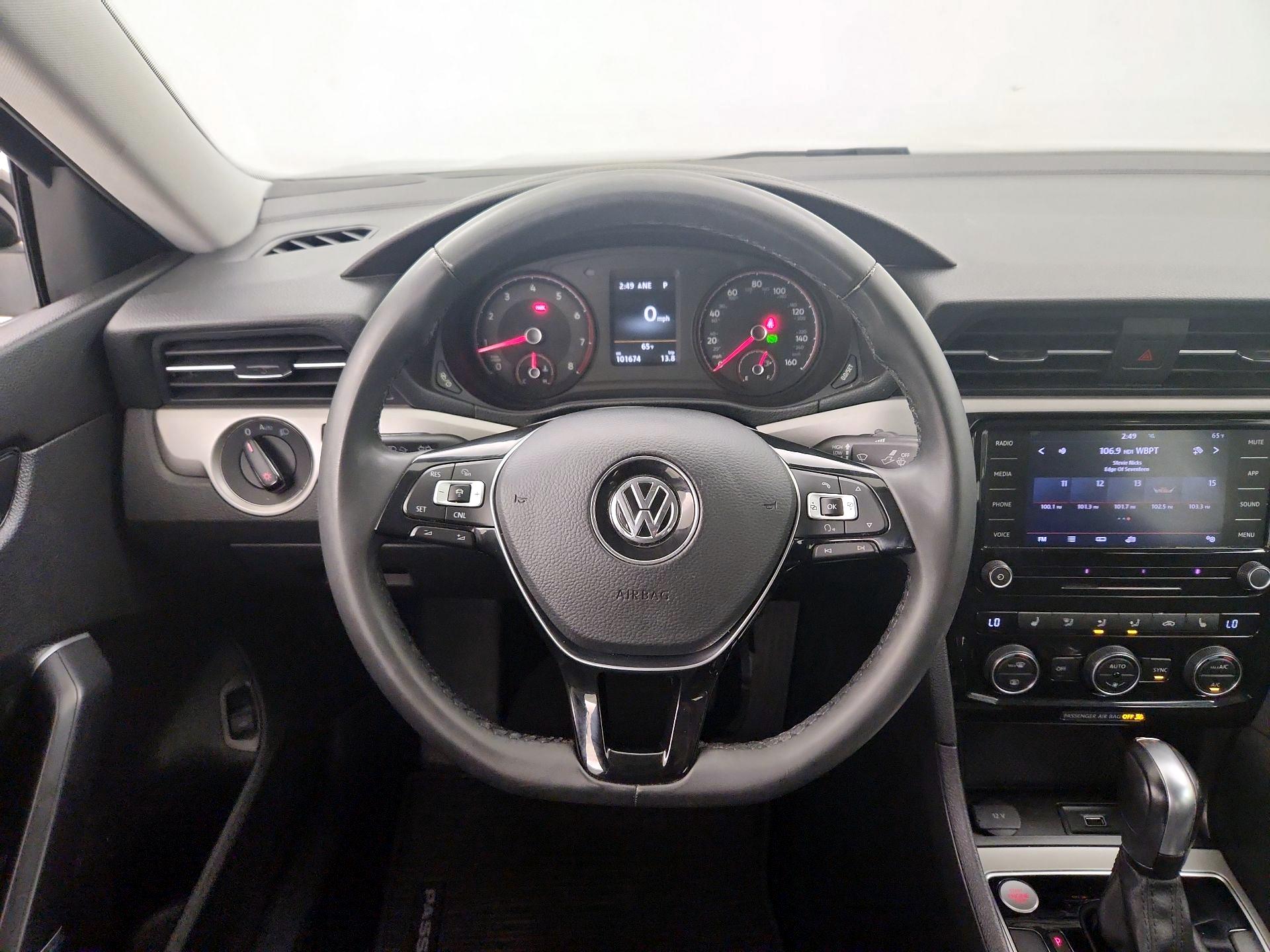 Thumbnail: 2021 Volkswagen Passat - 10