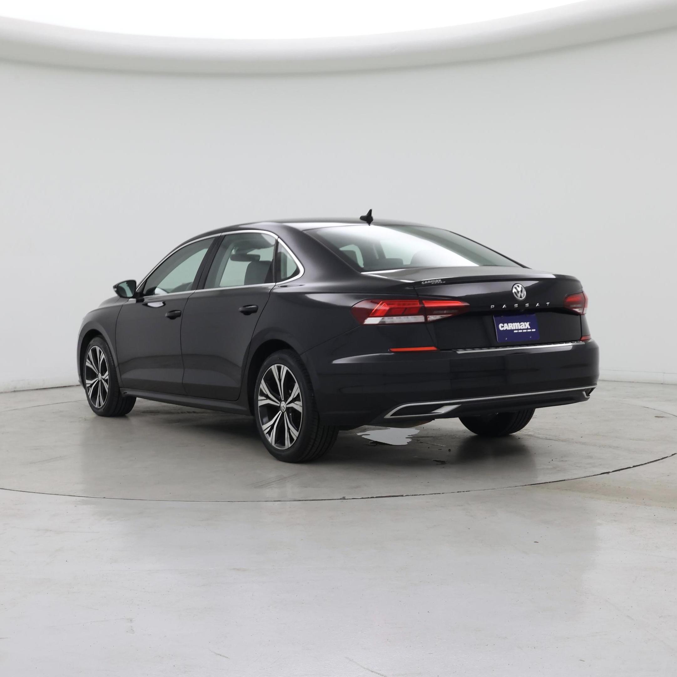 Thumbnail: 2021 Volkswagen Passat - 2
