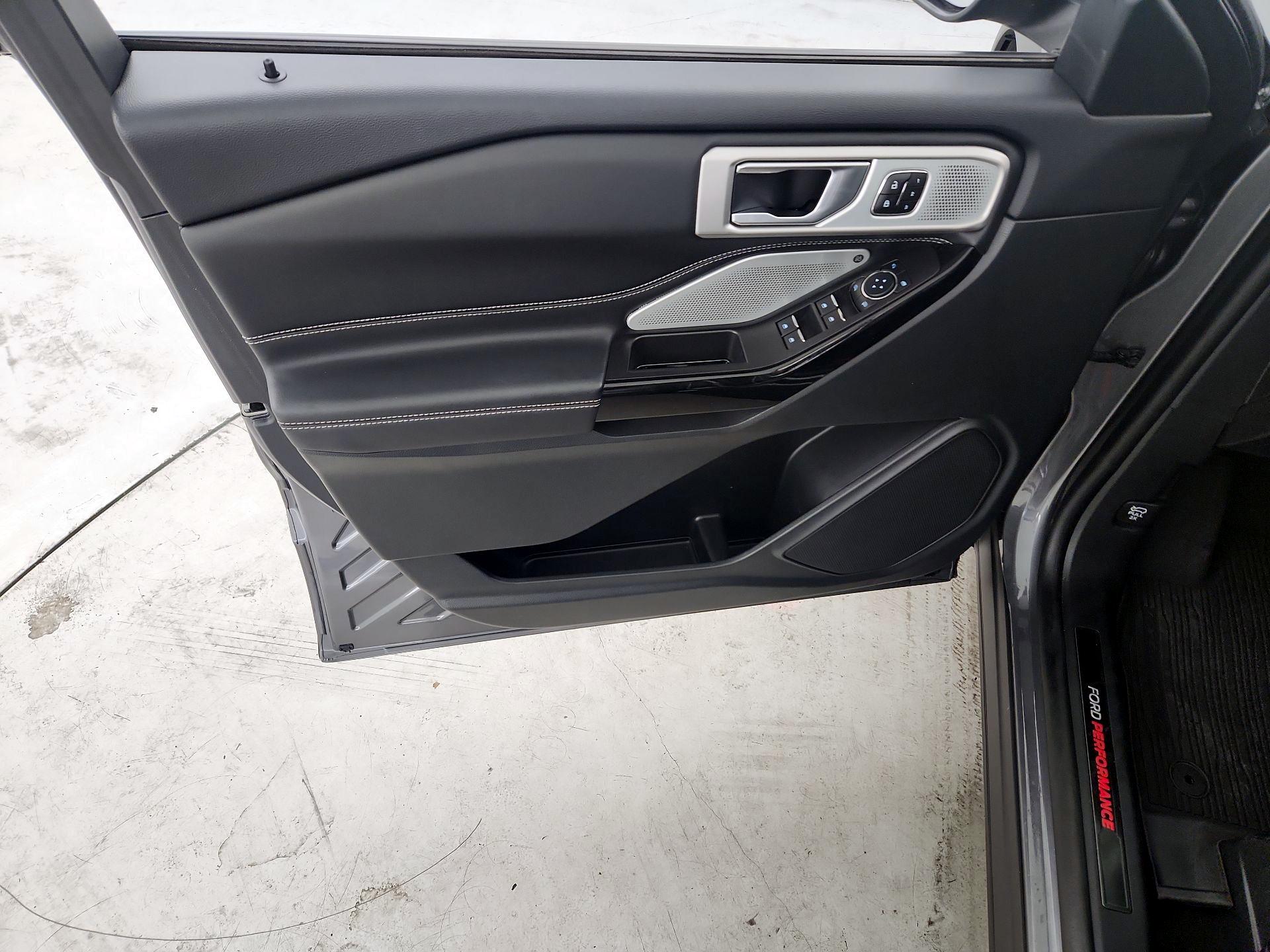 Thumbnail: 2023 Ford Explorer - 12