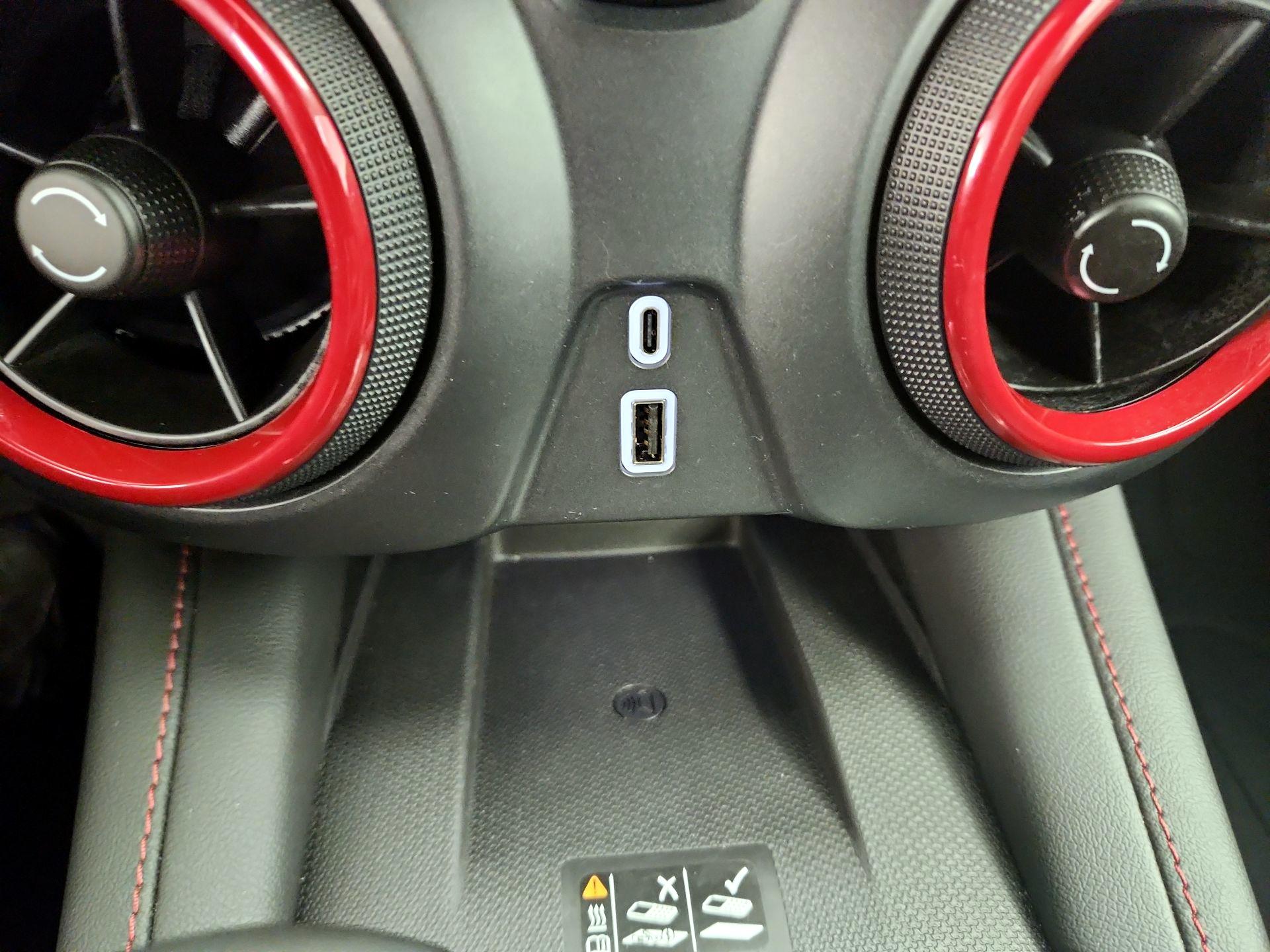 Thumbnail: 2024 Chevrolet Blazer - 19