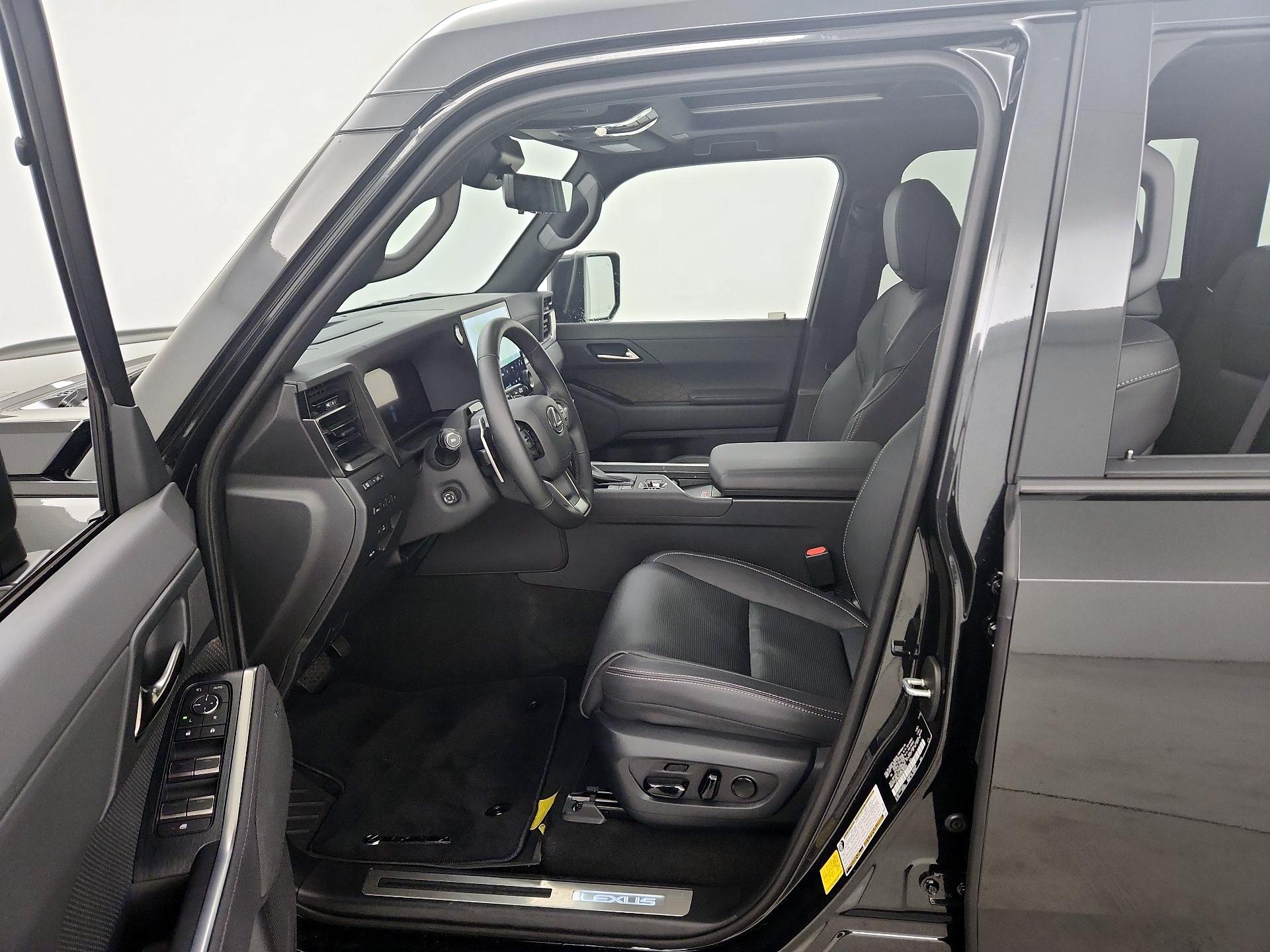 Thumbnail: 2024 Lexus GX - 11