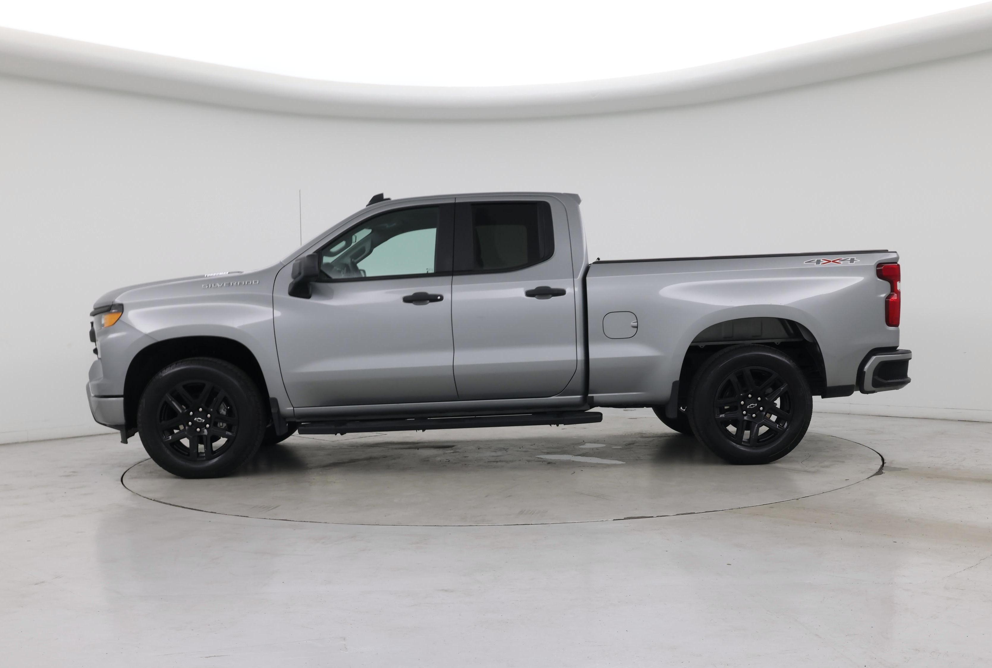 Thumbnail: 2024 Chevrolet Silverado 1500 - 3