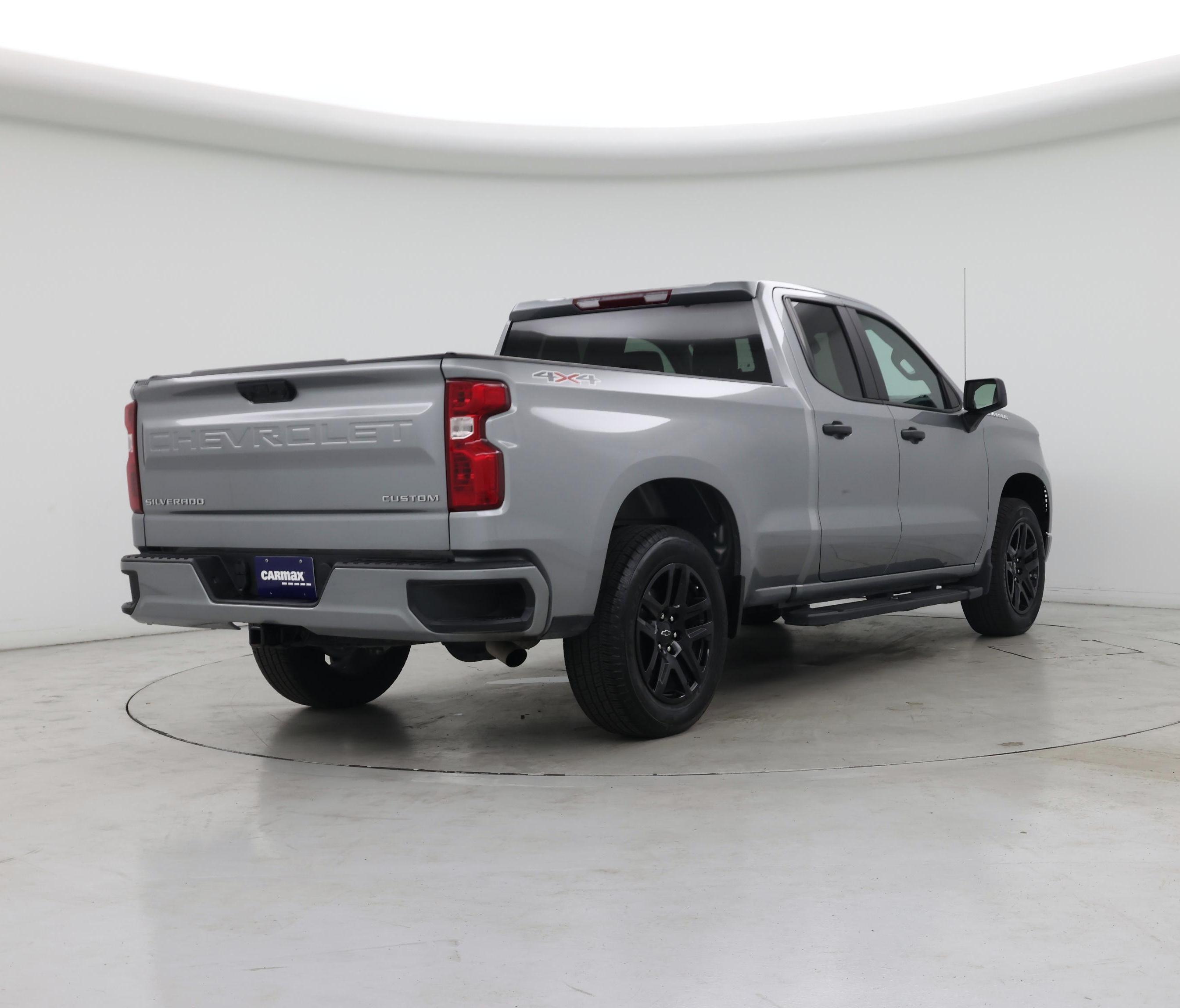 Thumbnail: 2024 Chevrolet Silverado 1500 - 8