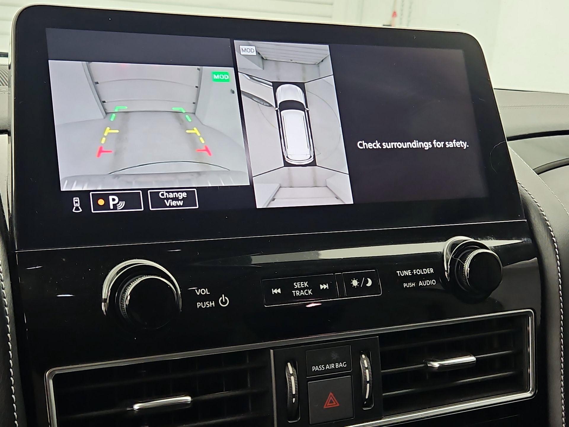 Thumbnail: 2022 INFINITI QX80 - 14