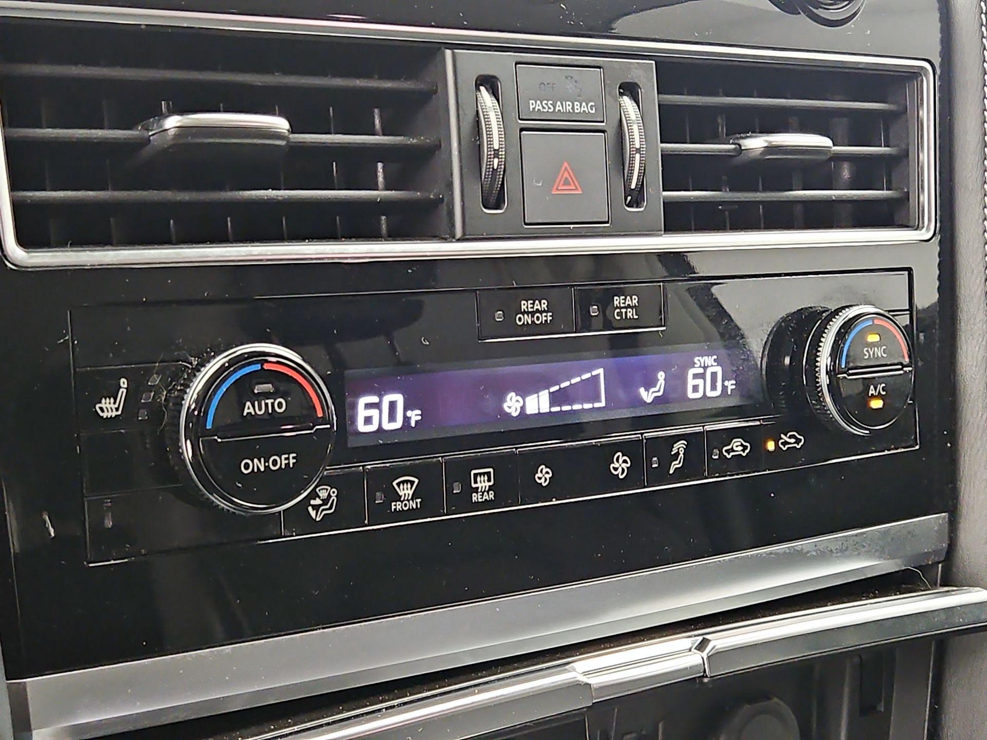 Thumbnail: 2022 INFINITI QX80 - 16