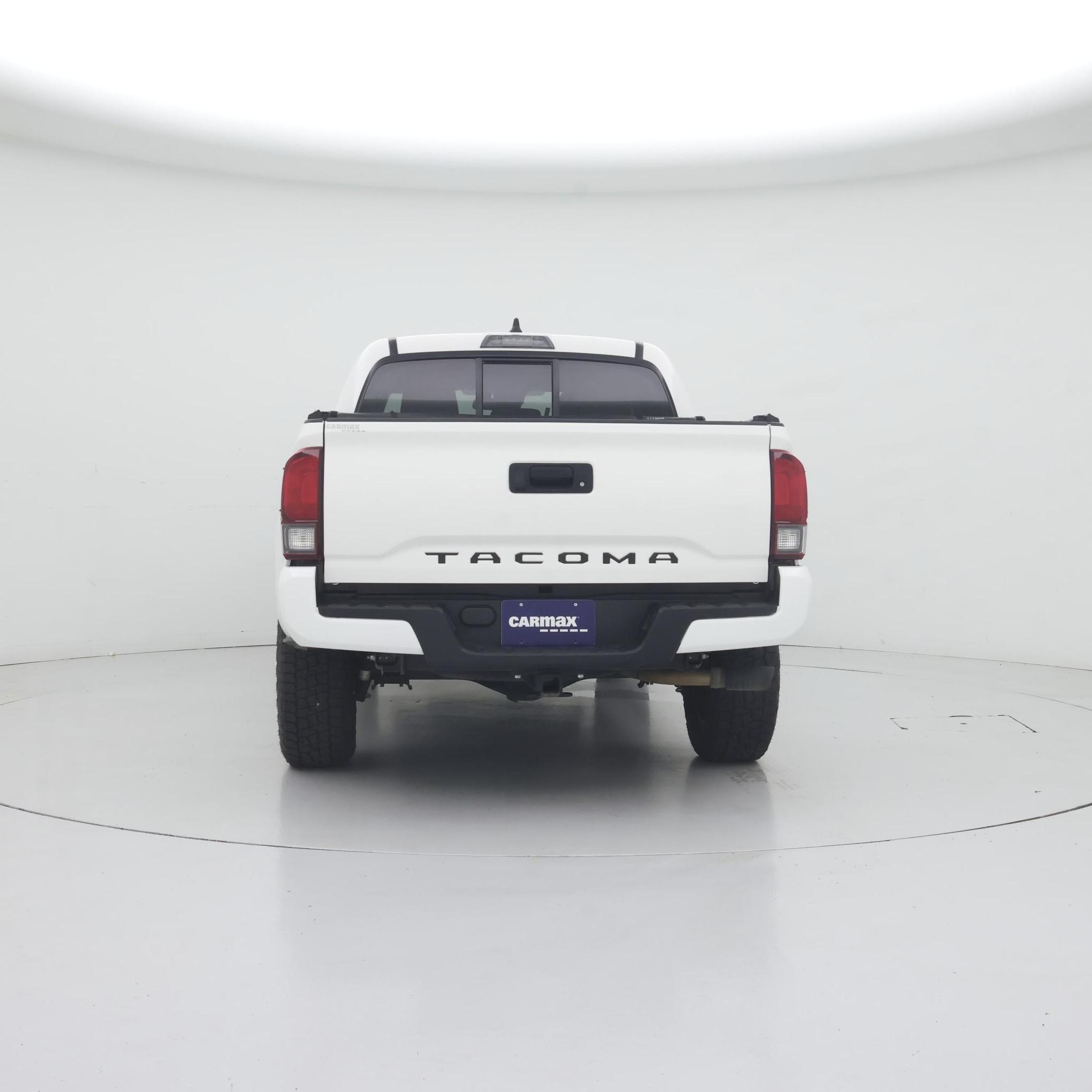 Thumbnail: 2022 Toyota Tacoma - 6