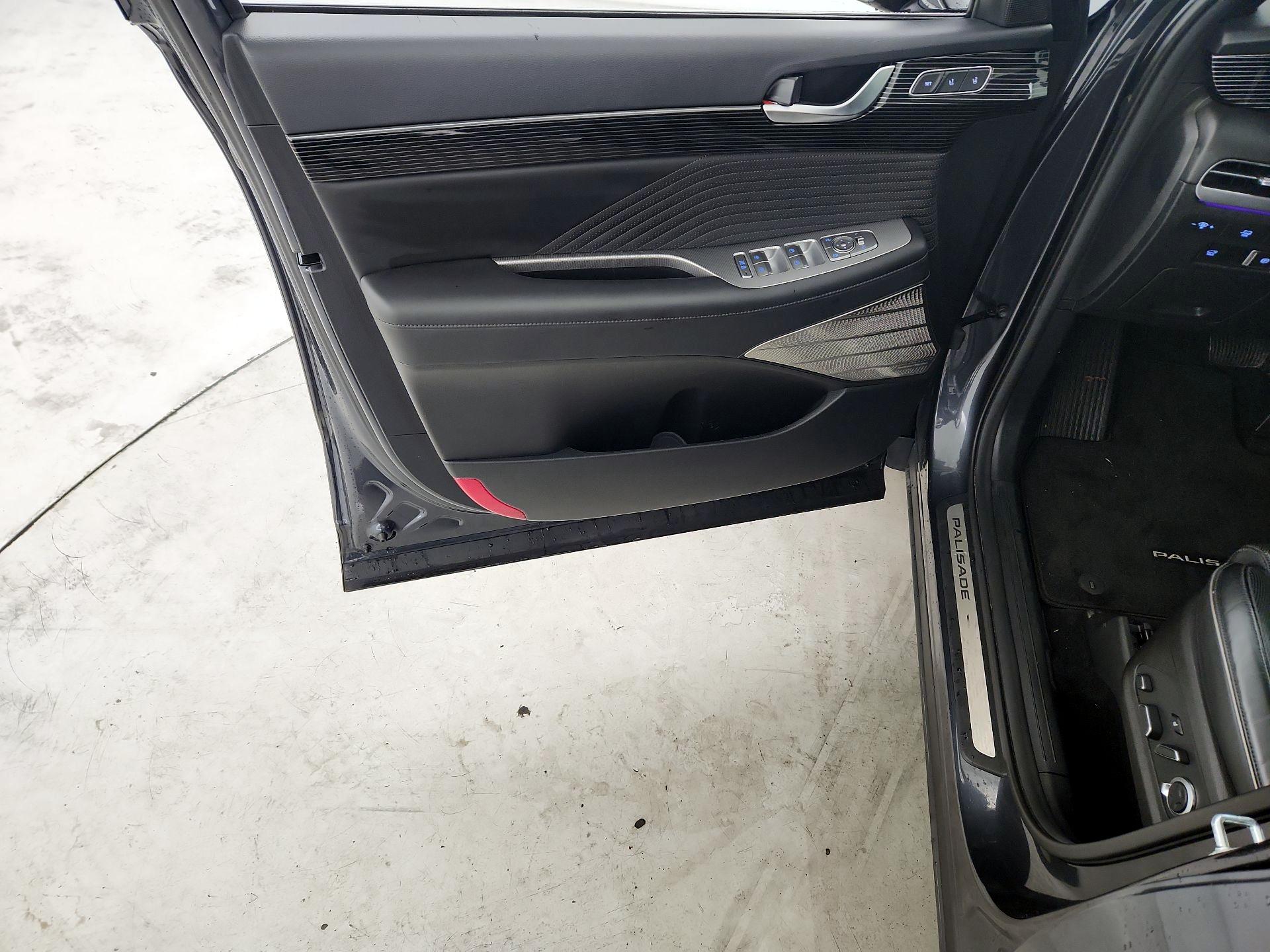 Thumbnail: 2025 Hyundai Palisade - 12