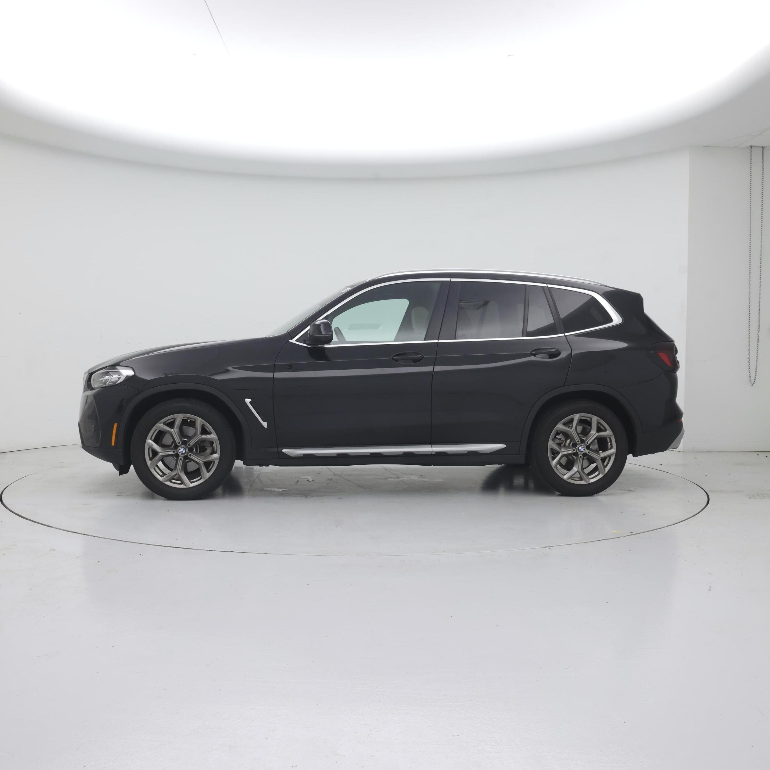 Thumbnail: 2023 BMW X3 - 3