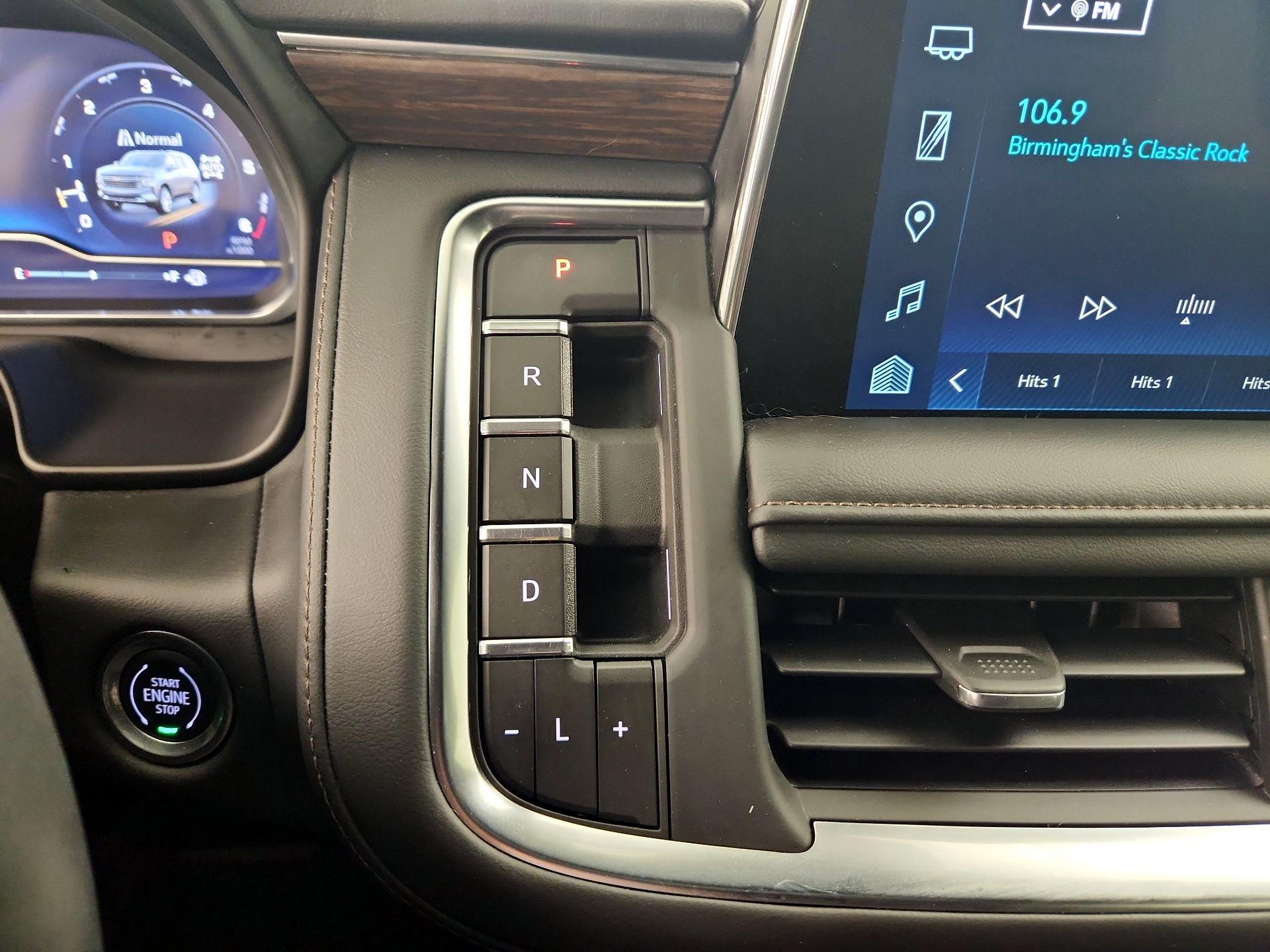 Thumbnail: 2023 Chevrolet Tahoe - 17