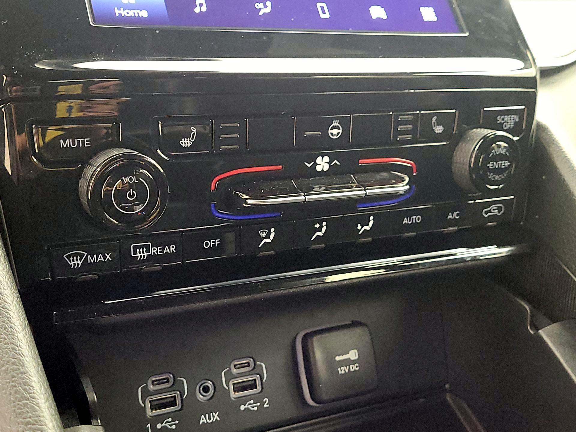 Thumbnail: 2025 Jeep Grand Cherokee - 16