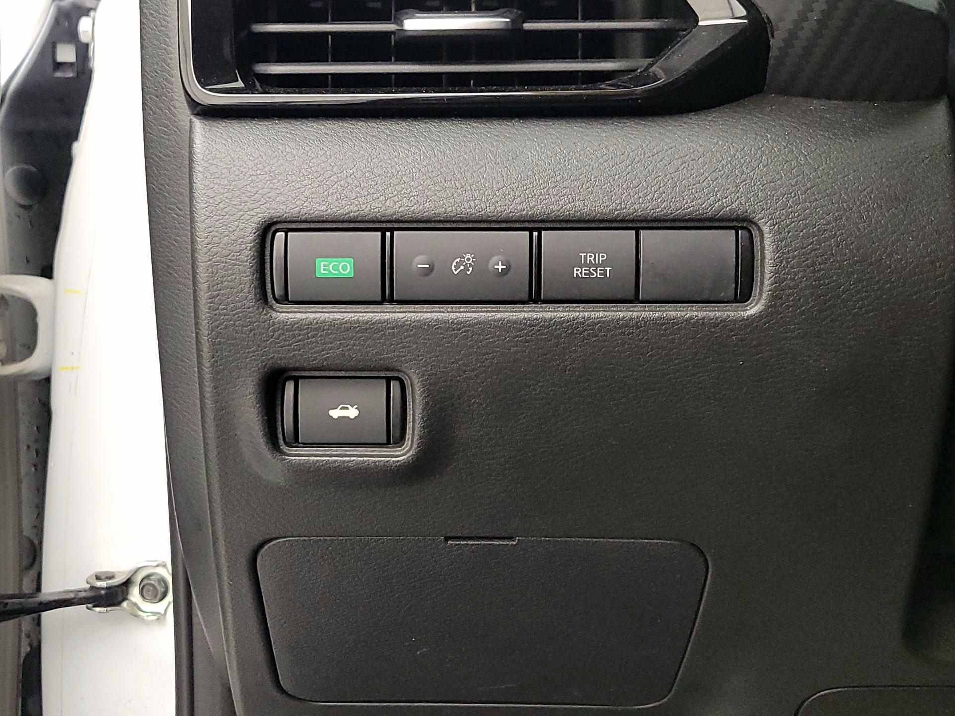 Thumbnail: 2024 Nissan Sentra - 13