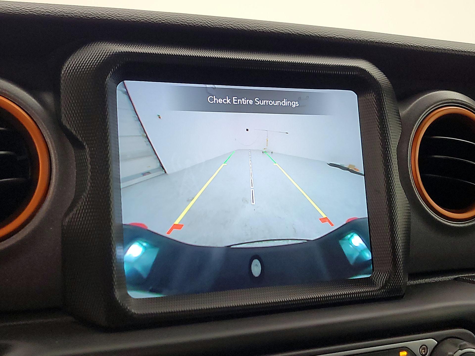 Thumbnail: 2023 Jeep Gladiator - 14