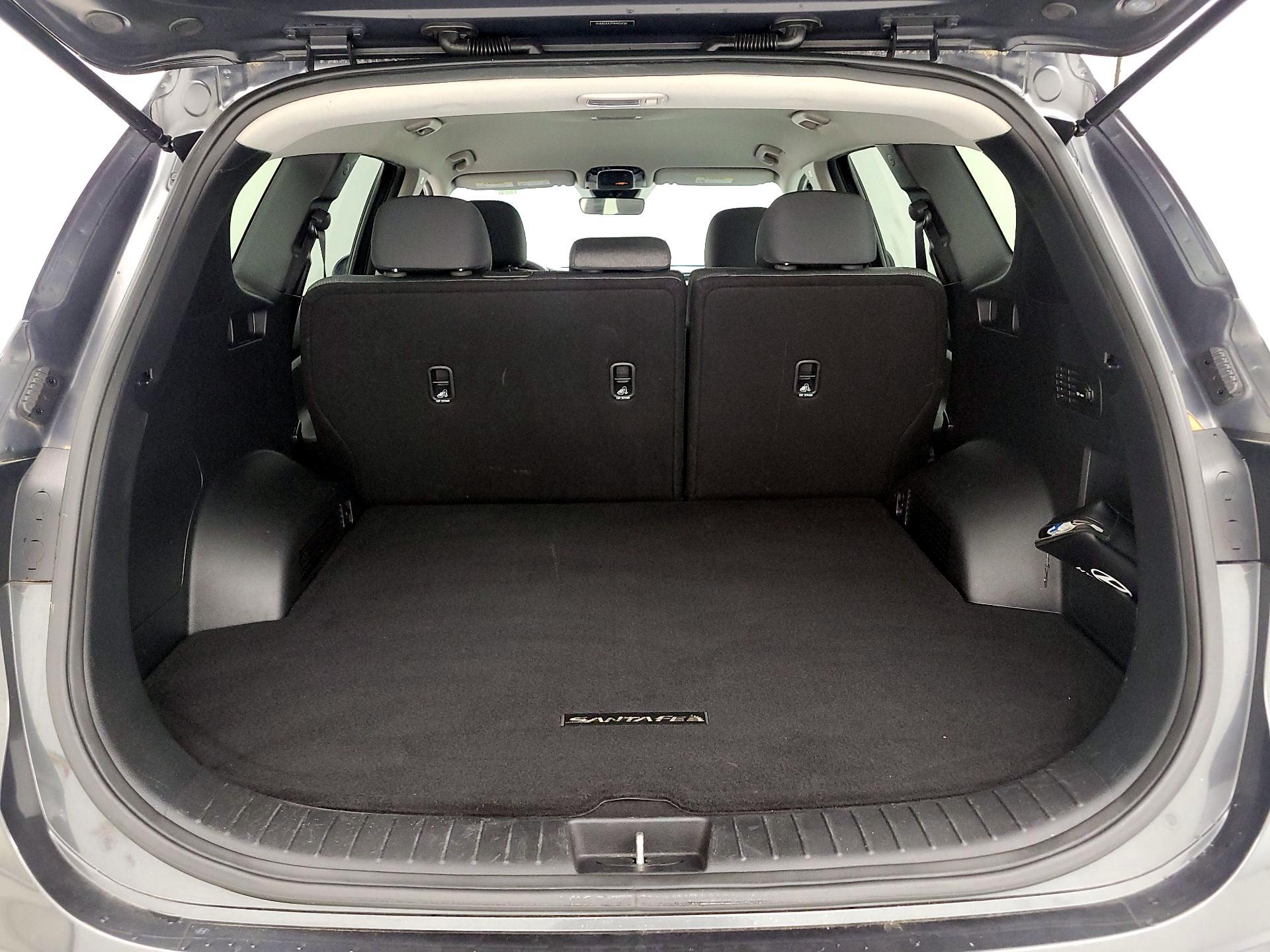 Thumbnail: 2022 Hyundai Santa Fe - 20