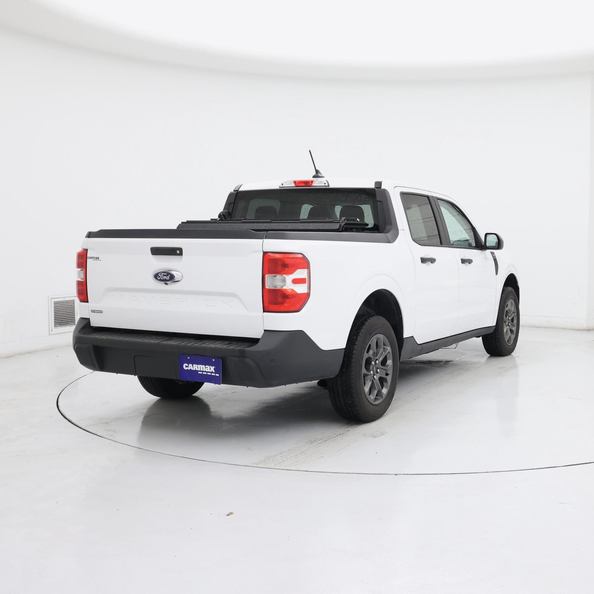 Thumbnail: 2023 Ford Maverick - 8