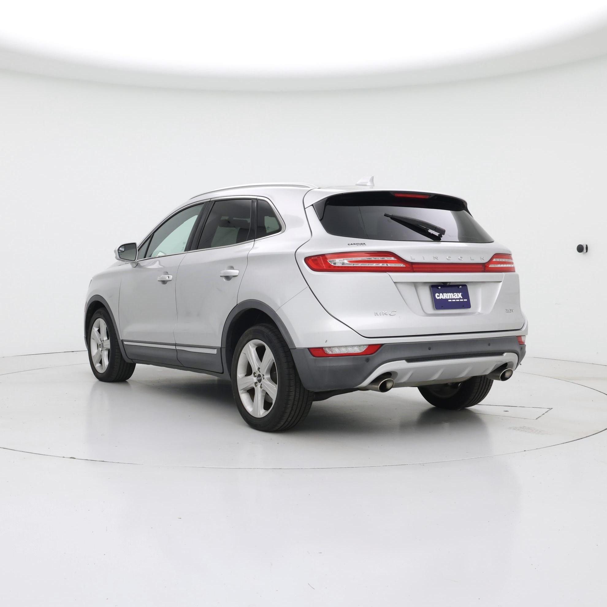 Thumbnail: 2017 Lincoln MKC - 2