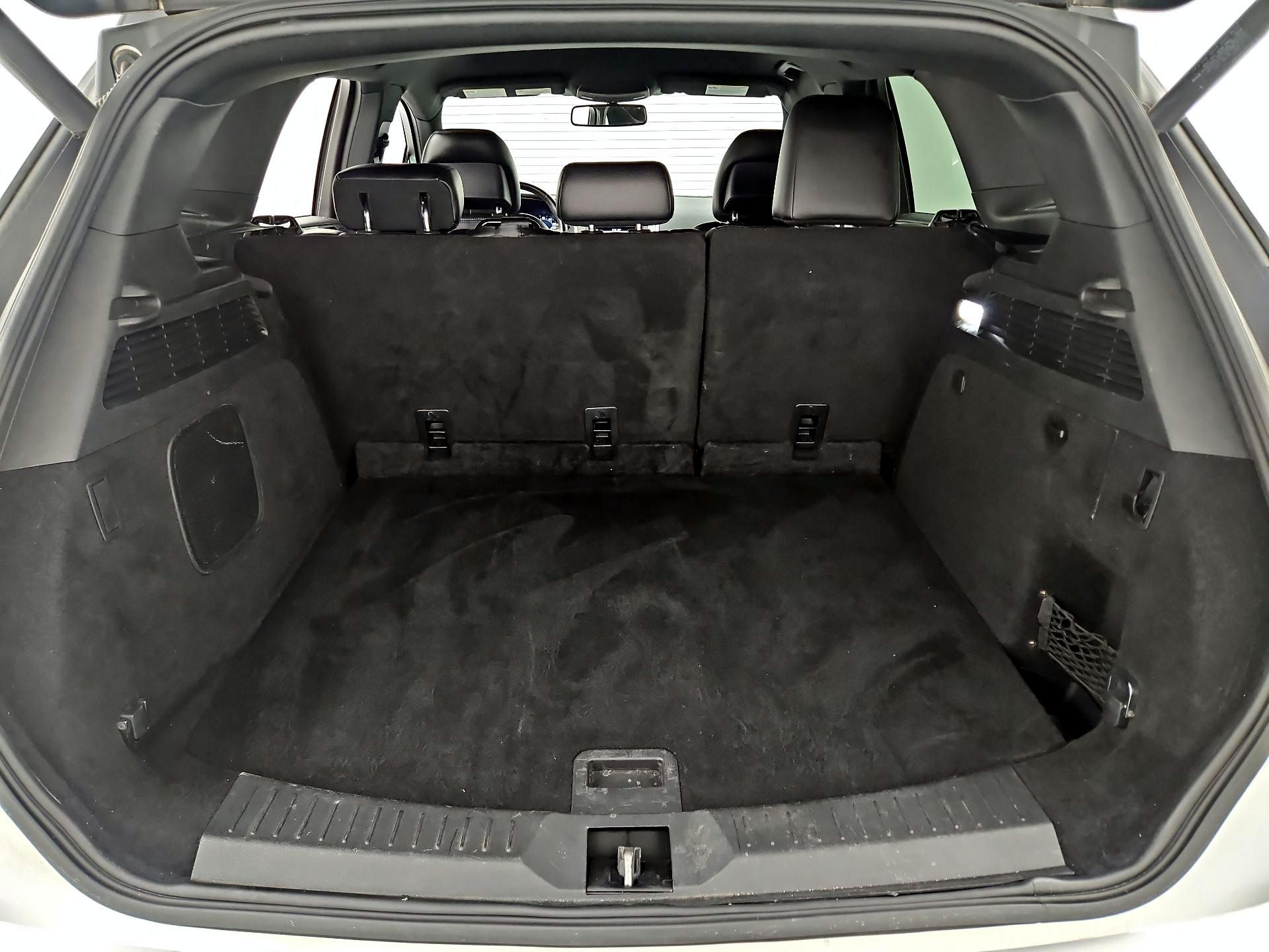 Thumbnail: 2017 Lincoln MKC - 20