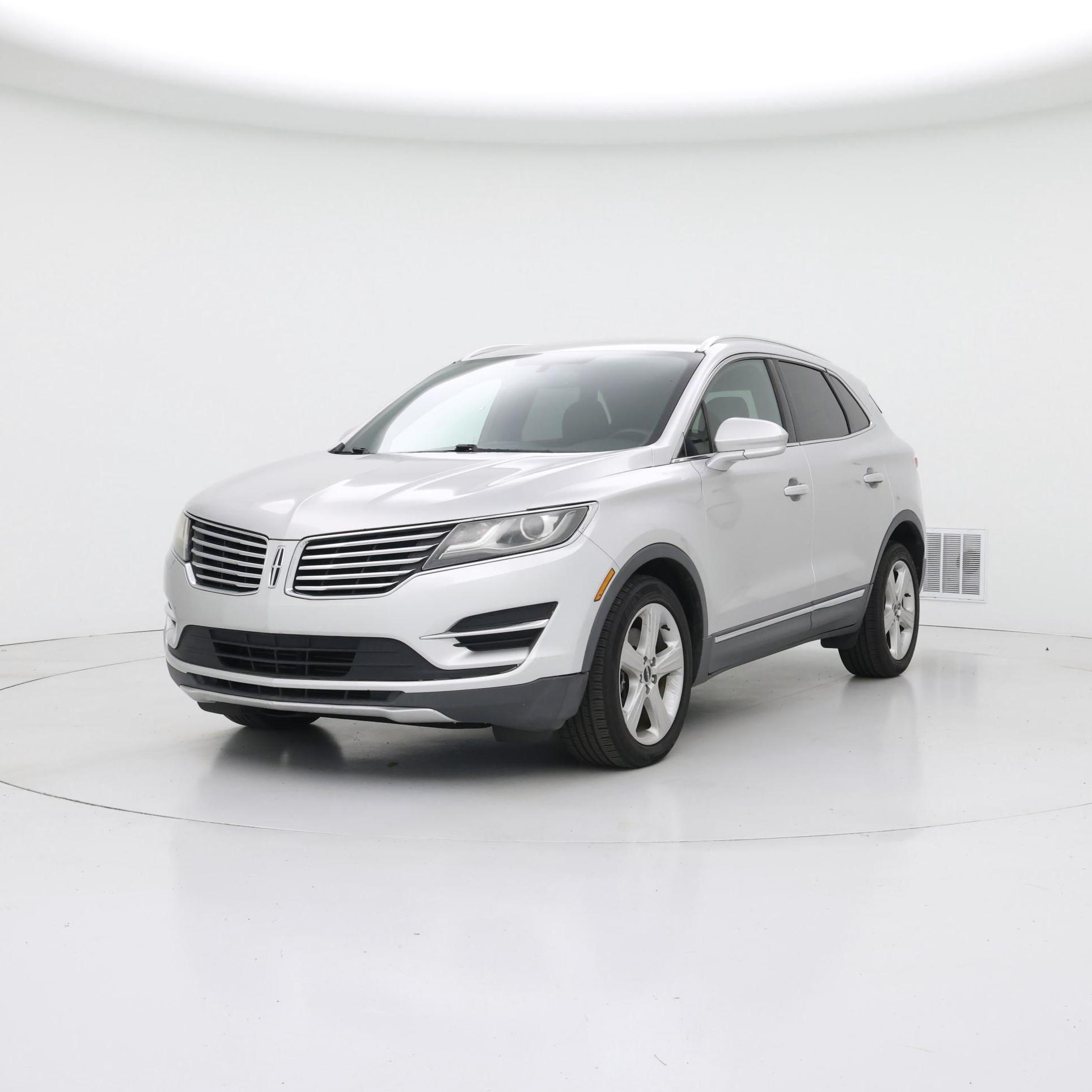 Thumbnail: 2017 Lincoln MKC - 4