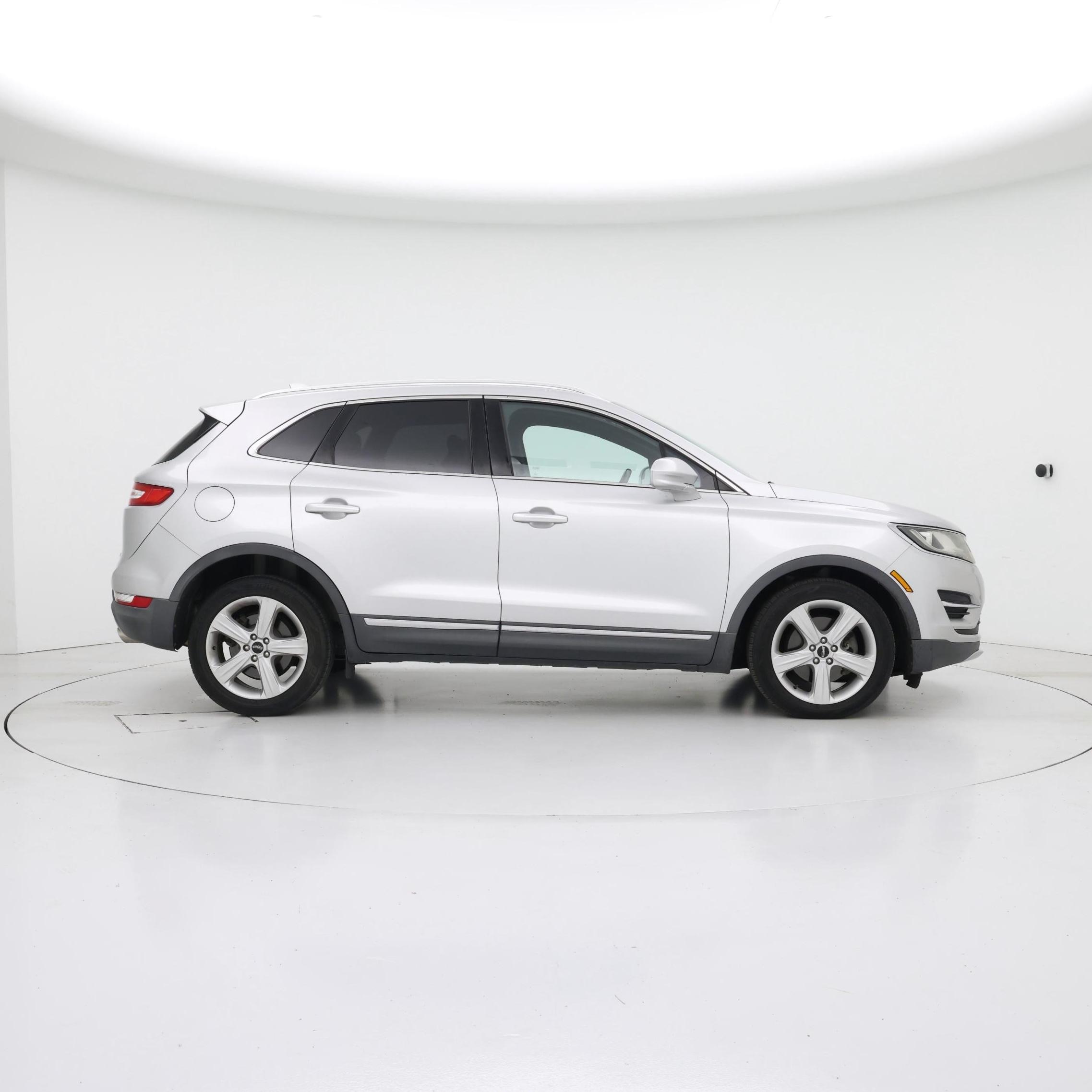 Thumbnail: 2017 Lincoln MKC - 7