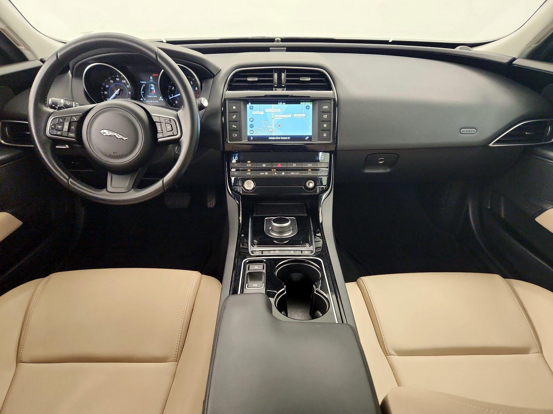 Thumbnail: 2017 Jaguar XE - 9