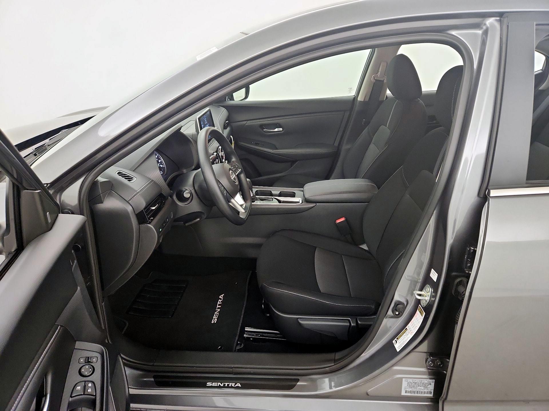 Thumbnail: 2025 Nissan Sentra - 11