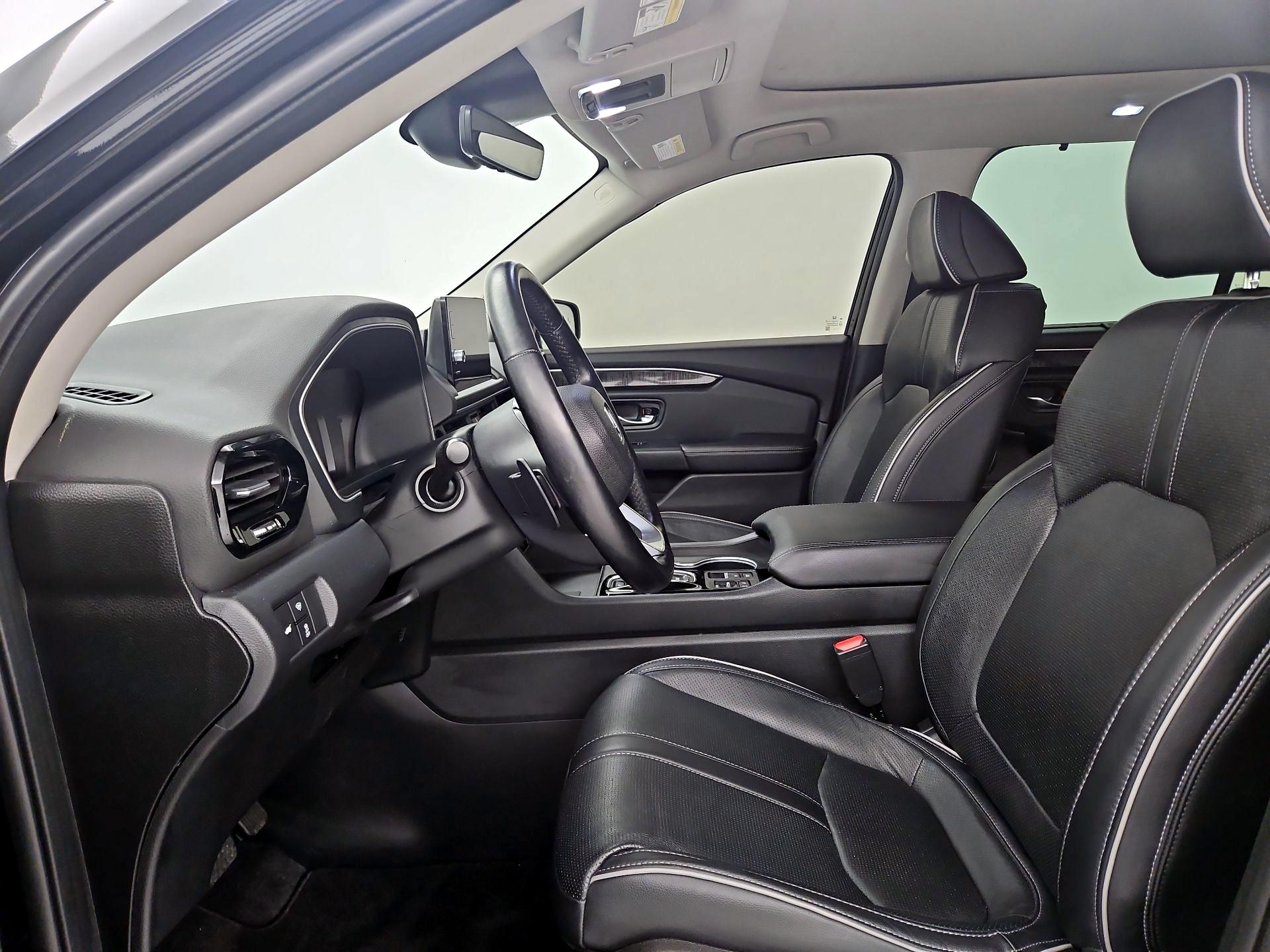 Thumbnail: 2023 Honda Pilot - 11