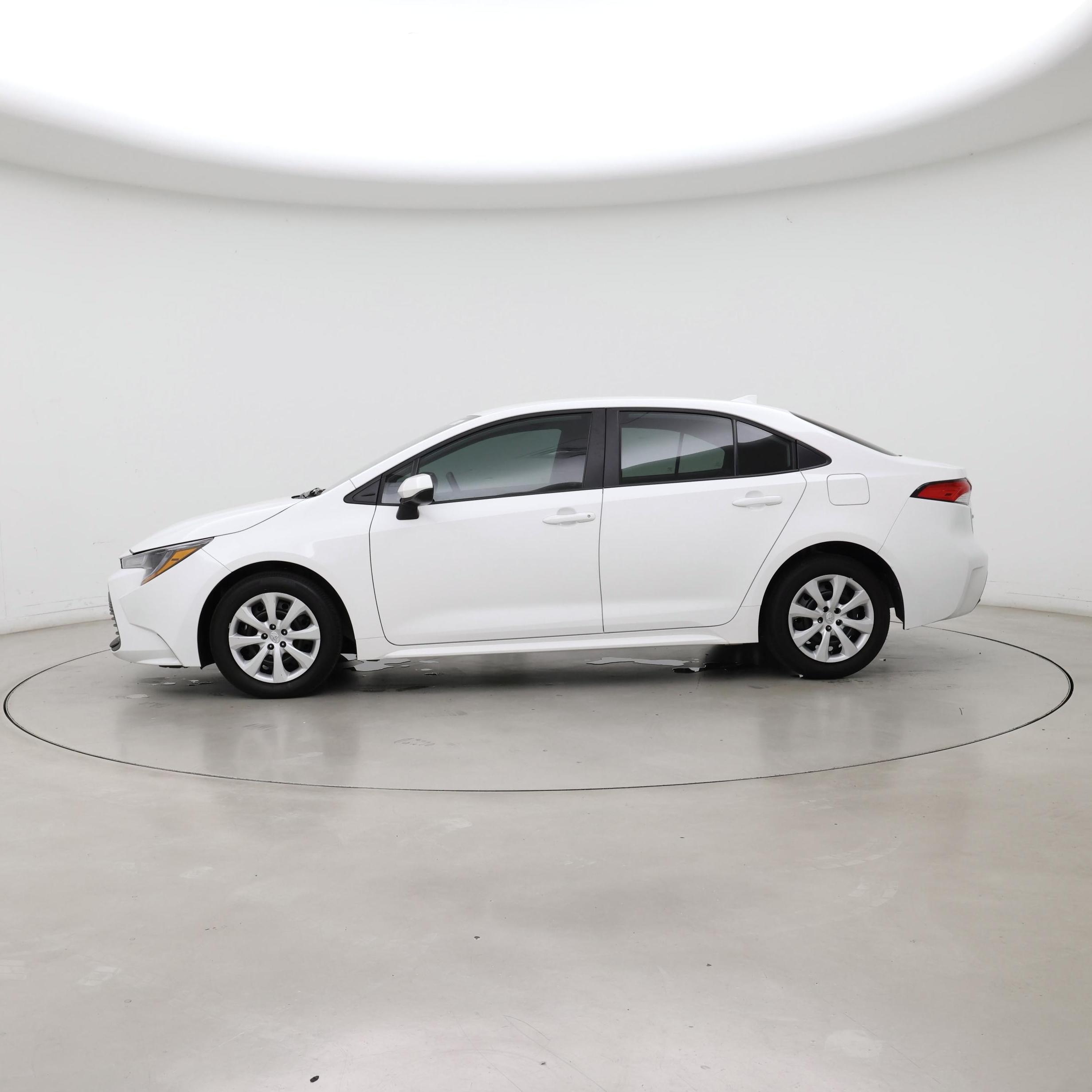 Thumbnail: 2025 Toyota Corolla - 3