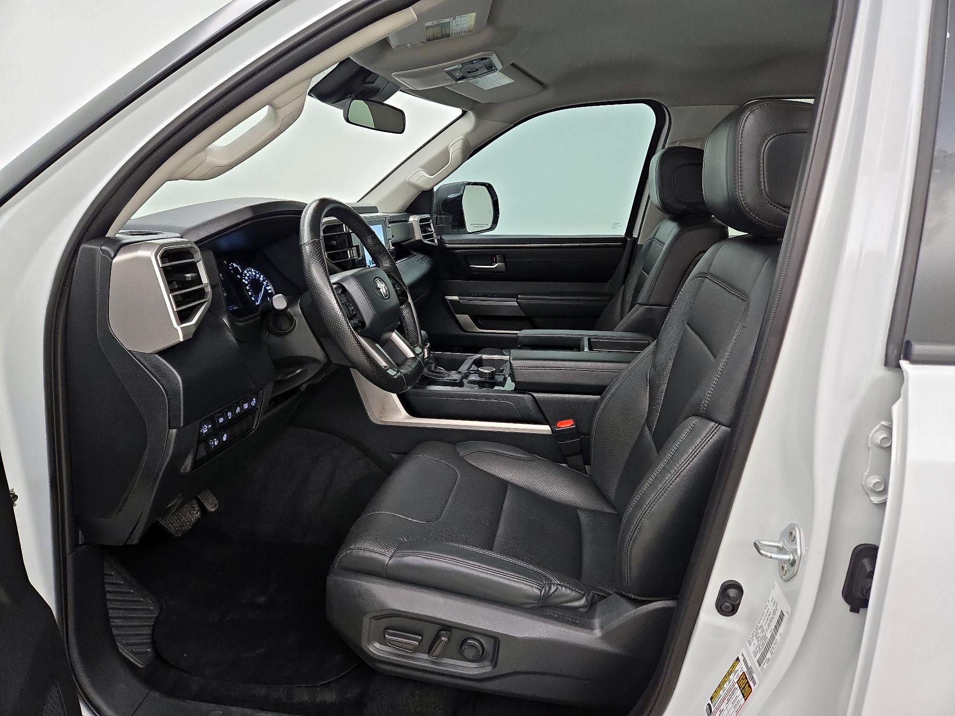 Thumbnail: 2024 Toyota Tundra - 11